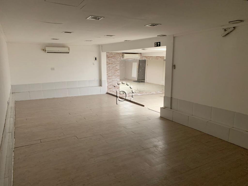 Casa Comercial para alugar com 150m², 3 quartos, 3 vagas no bairro Tristeza em Porto Alegre - Foto 3