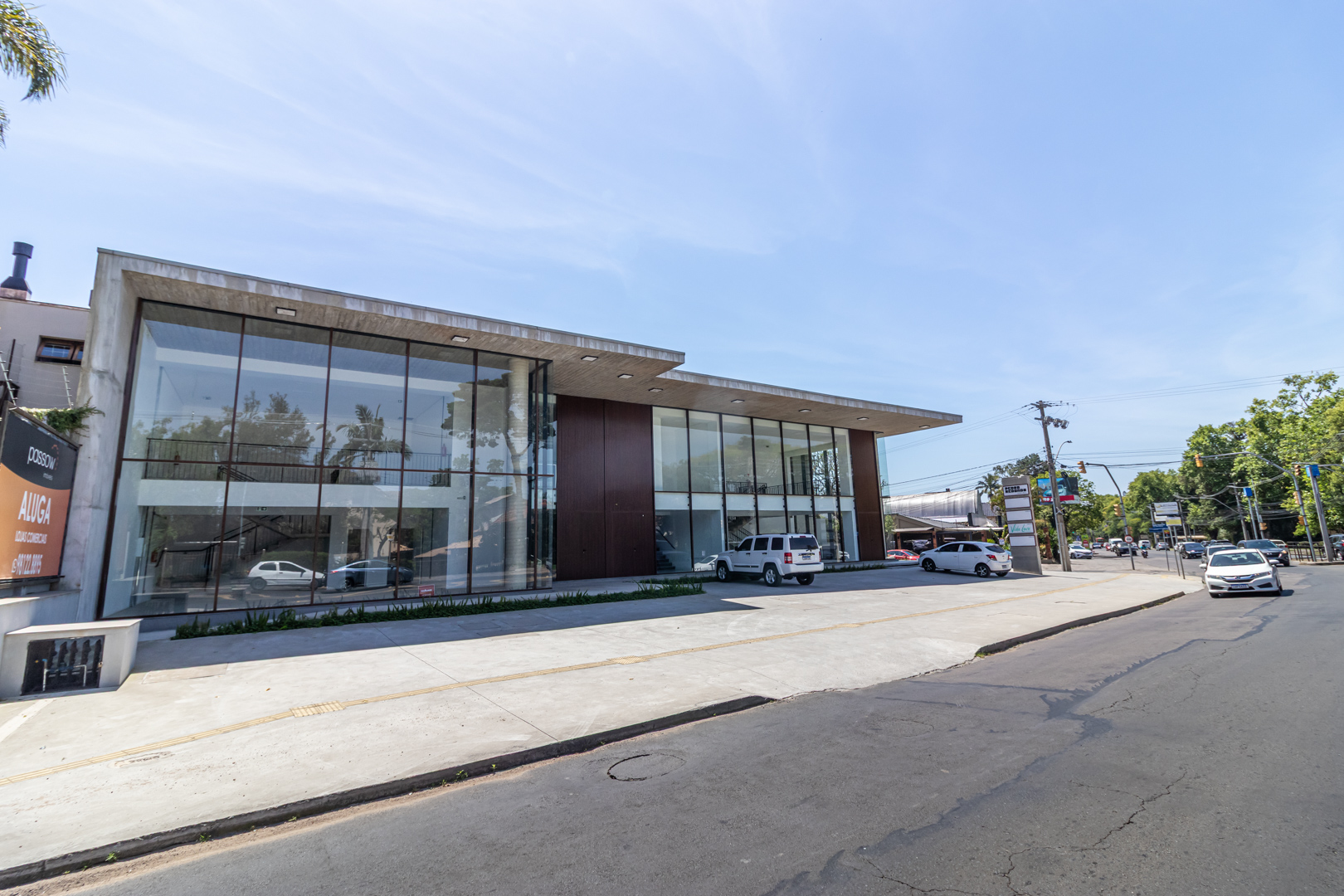 Loja para alugar com 83m², 1 vaga no bairro Ipanema em Porto Alegre