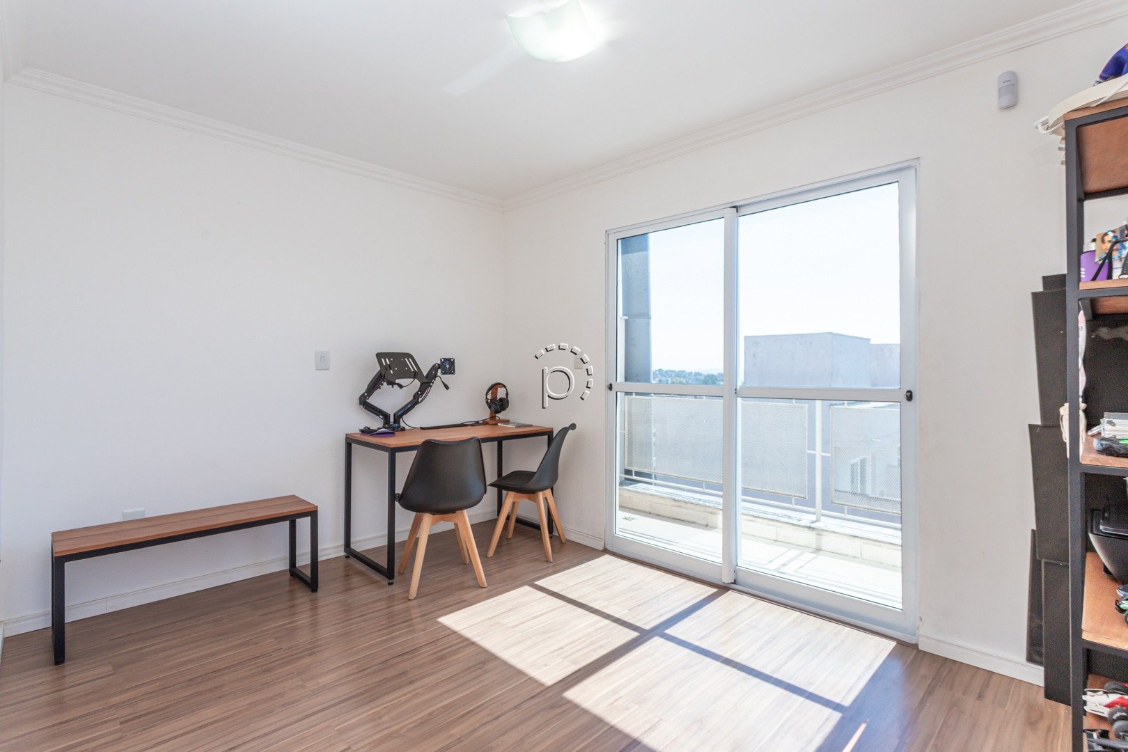 Casa para alugar com 180m², 3 quartos, 3 suítes, 3 vagas no bairro Guarujá em Porto Alegre - Foto 26