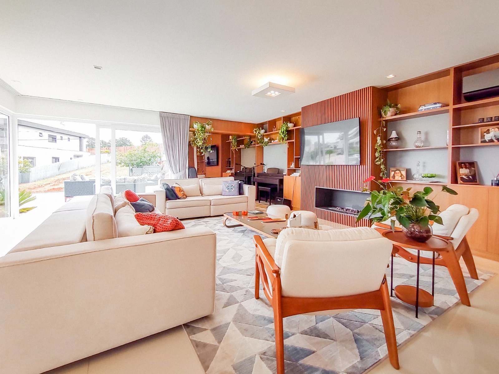 Casa em Condomínio à venda com 1m², 3 quartos no bairro Vila Nova em Porto Alegre