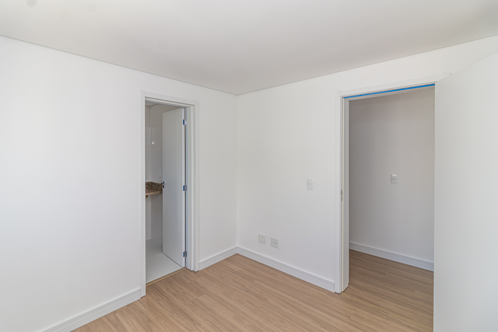 Apartamento para alugar com 86m², 2 quartos, 3 suítes, 2 vagas no bairro Tristeza em Porto Alegre - Foto 20