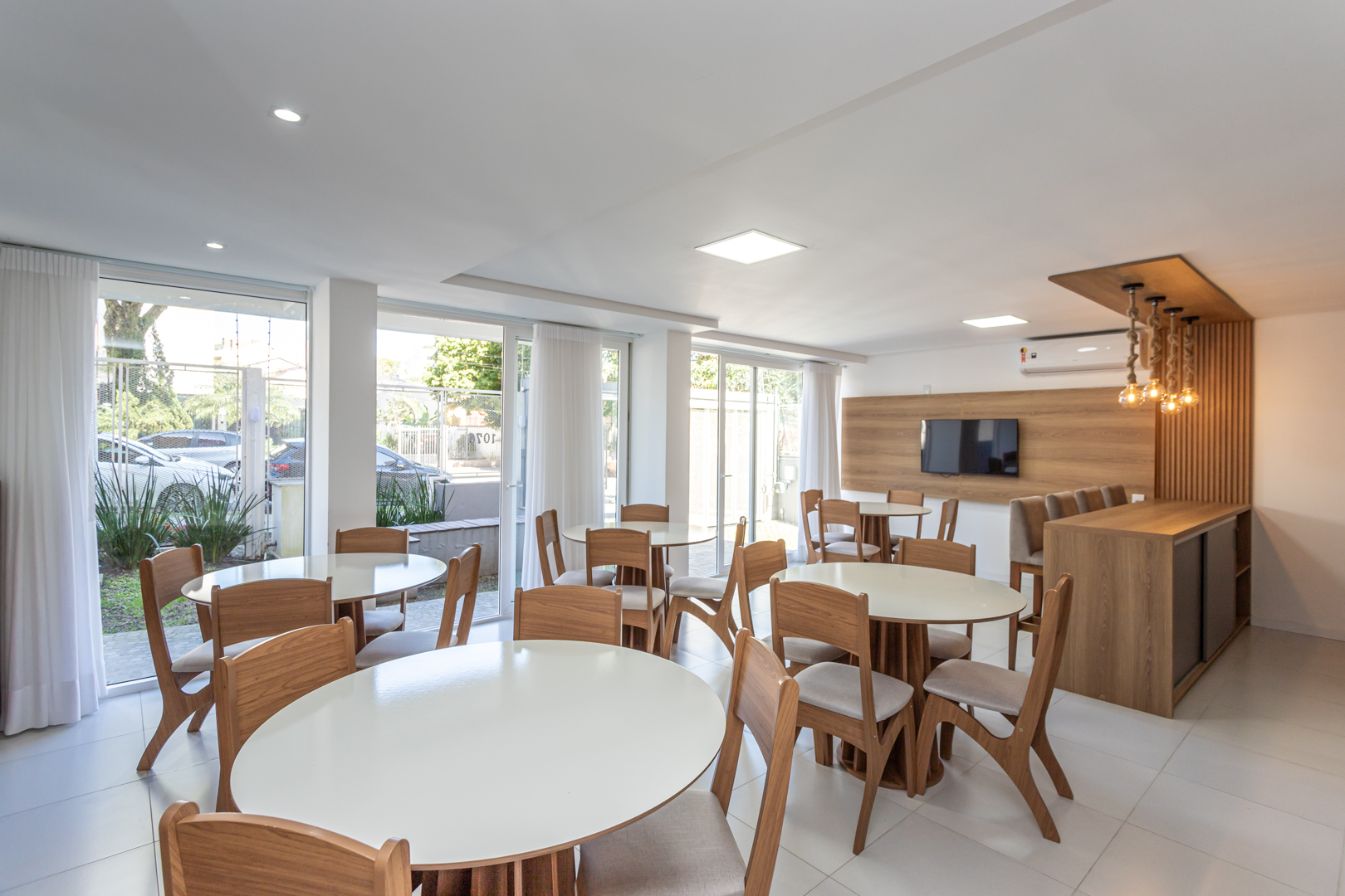 Apartamento para alugar com 86m², 2 quartos, 3 suítes, 2 vagas no bairro Tristeza em Porto Alegre - Foto 29