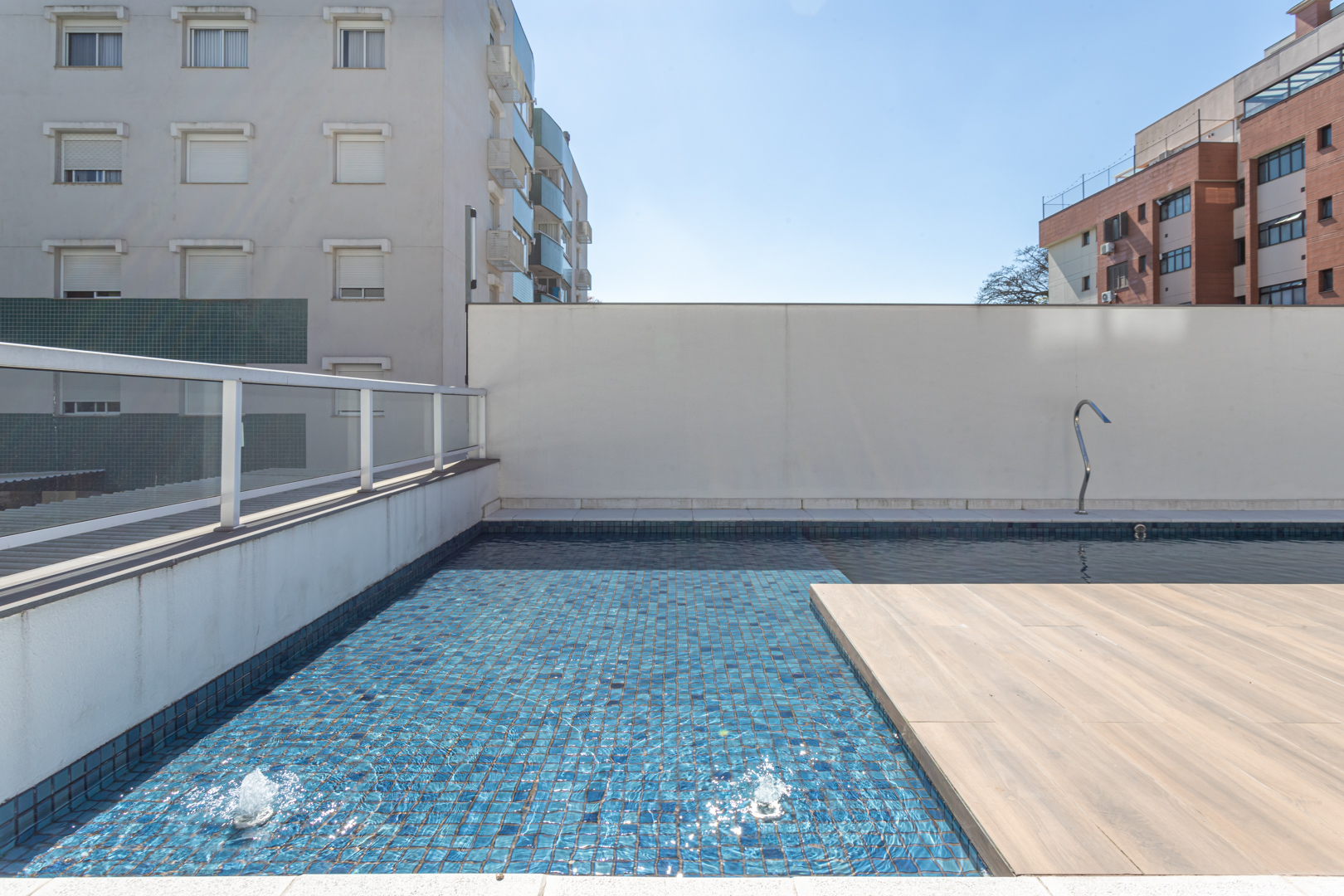 Apartamento para alugar com 86m², 2 quartos, 3 suítes, 2 vagas no bairro Tristeza em Porto Alegre - Foto 36