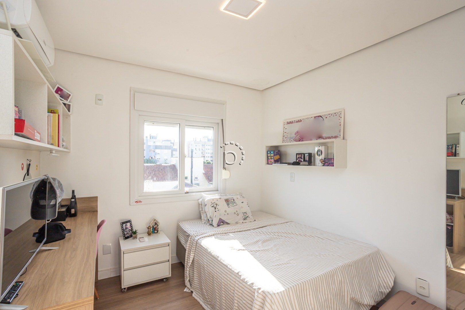 Apartamento à venda com 98m², 3 quartos, 2 suítes, 2 vagas no bairro Tristeza em Porto Alegre - Foto 23