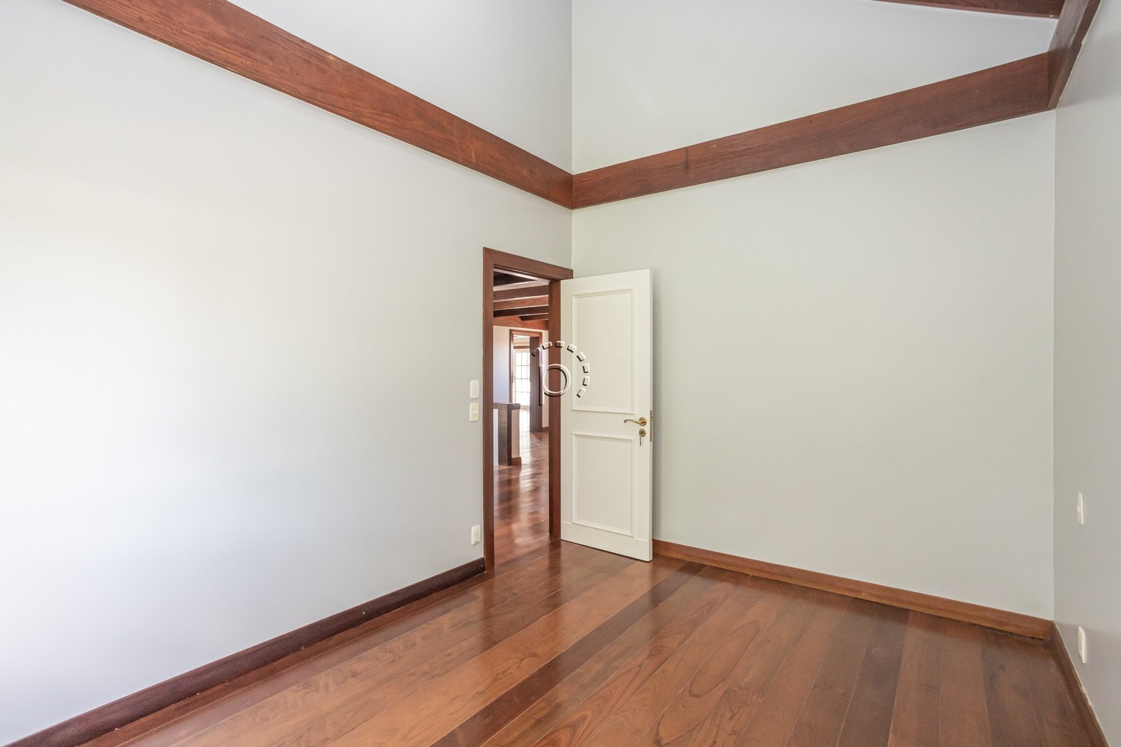 Casa em Condomínio à venda com 491m², 4 quartos, 4 suítes, 4 vagas no bairro Terra Ville em Porto Alegre - Foto 46