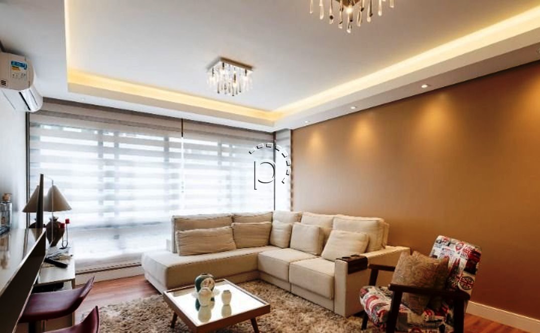 Apartamento à venda com 94m², 3 quartos, 1 suíte, 2 vagas no bairro Ipanema em Porto Alegre