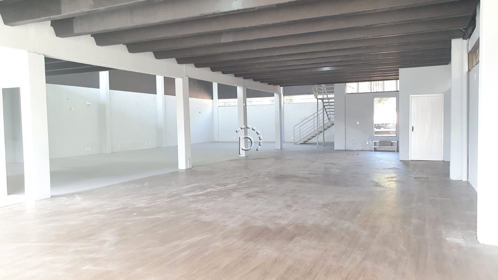 Loja para alugar com 640m² no bairro Hípica em Porto Alegre - Foto 2