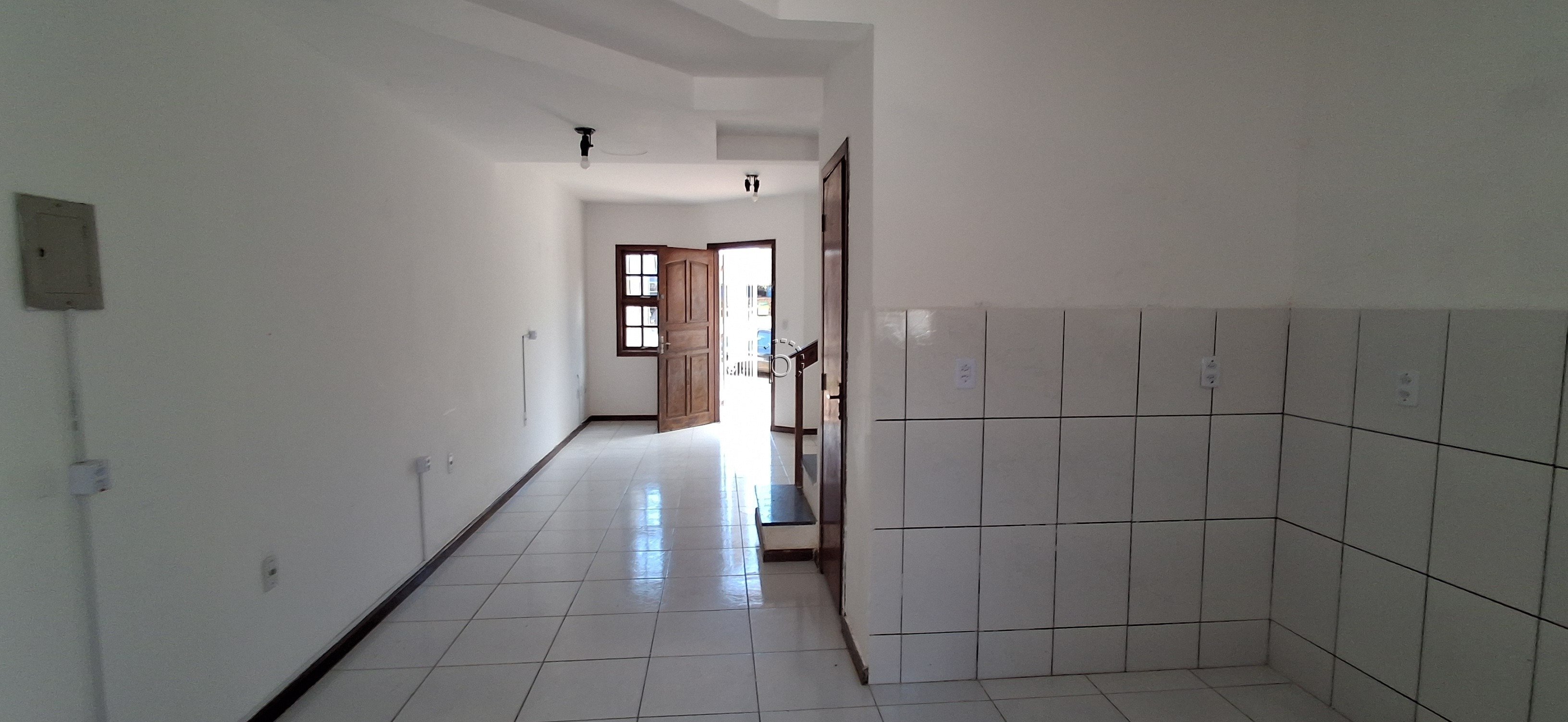 Casa para alugar com 80m², 3 quartos, 1 vaga no bairro Hípica em Porto Alegre - Foto 5