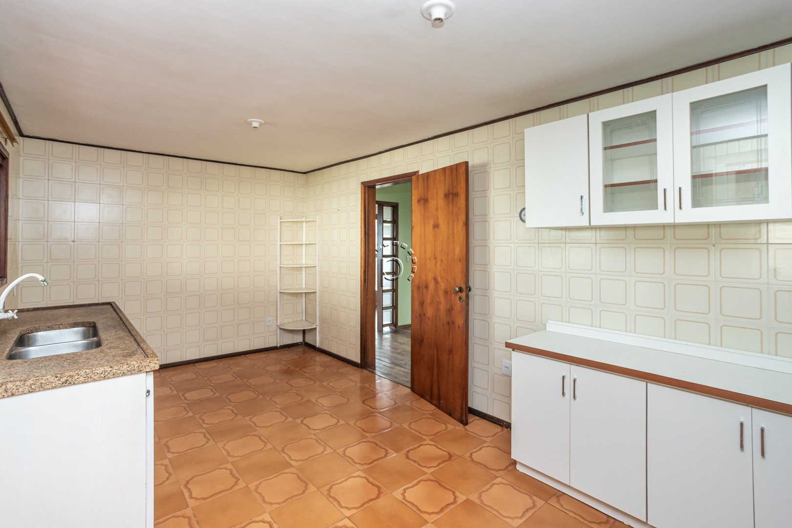 Casa para alugar com 262m², 2 quartos, 2 suítes, 2 vagas no bairro Ipanema em Porto Alegre - Foto 15