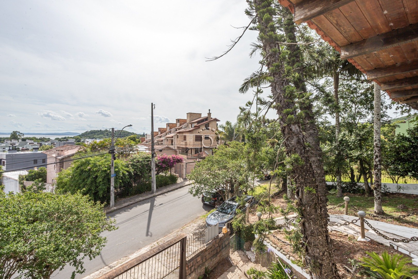 Casa para alugar com 262m², 2 quartos, 2 suítes, 2 vagas no bairro Ipanema em Porto Alegre - Foto 41