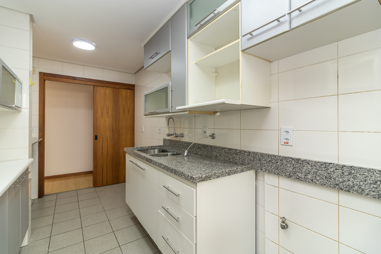Apartamento para alugar com 76m², 2 quartos no bairro Tristeza em Porto Alegre - Foto 10