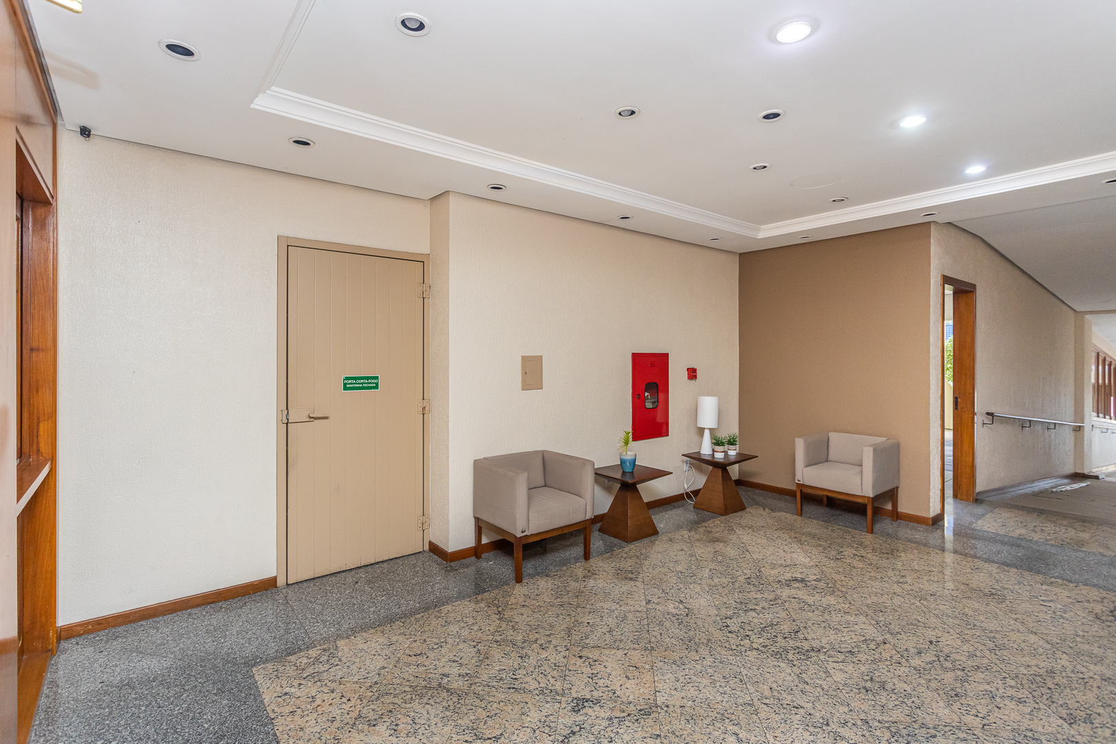 Apartamento para alugar com 76m², 2 quartos no bairro Tristeza em Porto Alegre - Foto 24