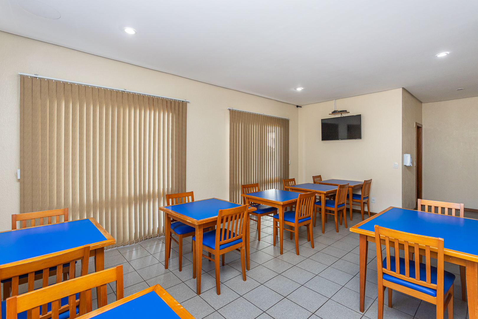 Apartamento para alugar com 76m², 2 quartos no bairro Tristeza em Porto Alegre - Foto 35