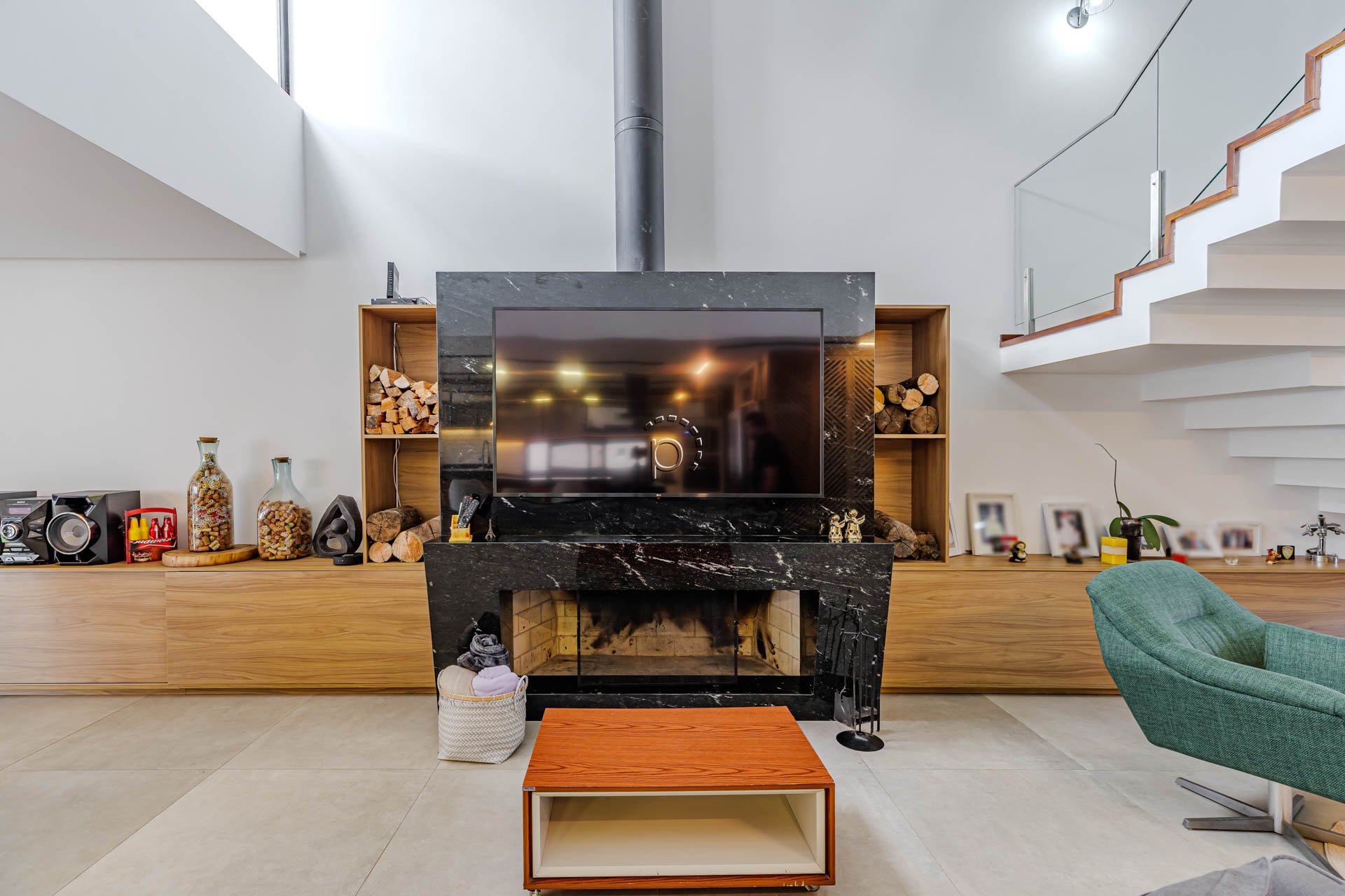 Casa à venda com 380m², 4 quartos, 4 suítes, 4 vagas no bairro Vila Assunção em Porto Alegre - Foto 7