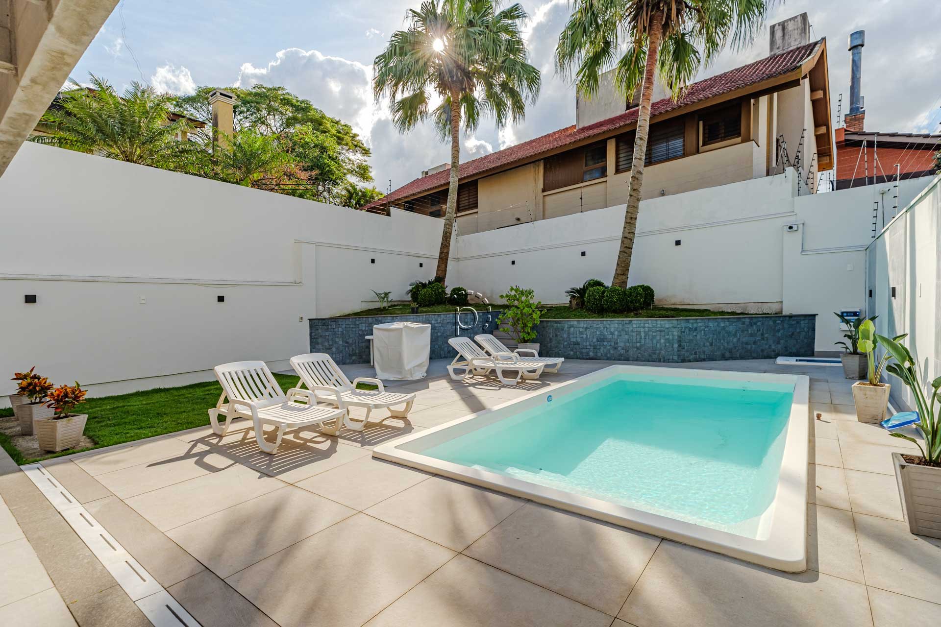 Casa à venda com 380m², 4 quartos, 4 suítes, 4 vagas no bairro Vila Assunção em Porto Alegre - Foto 37