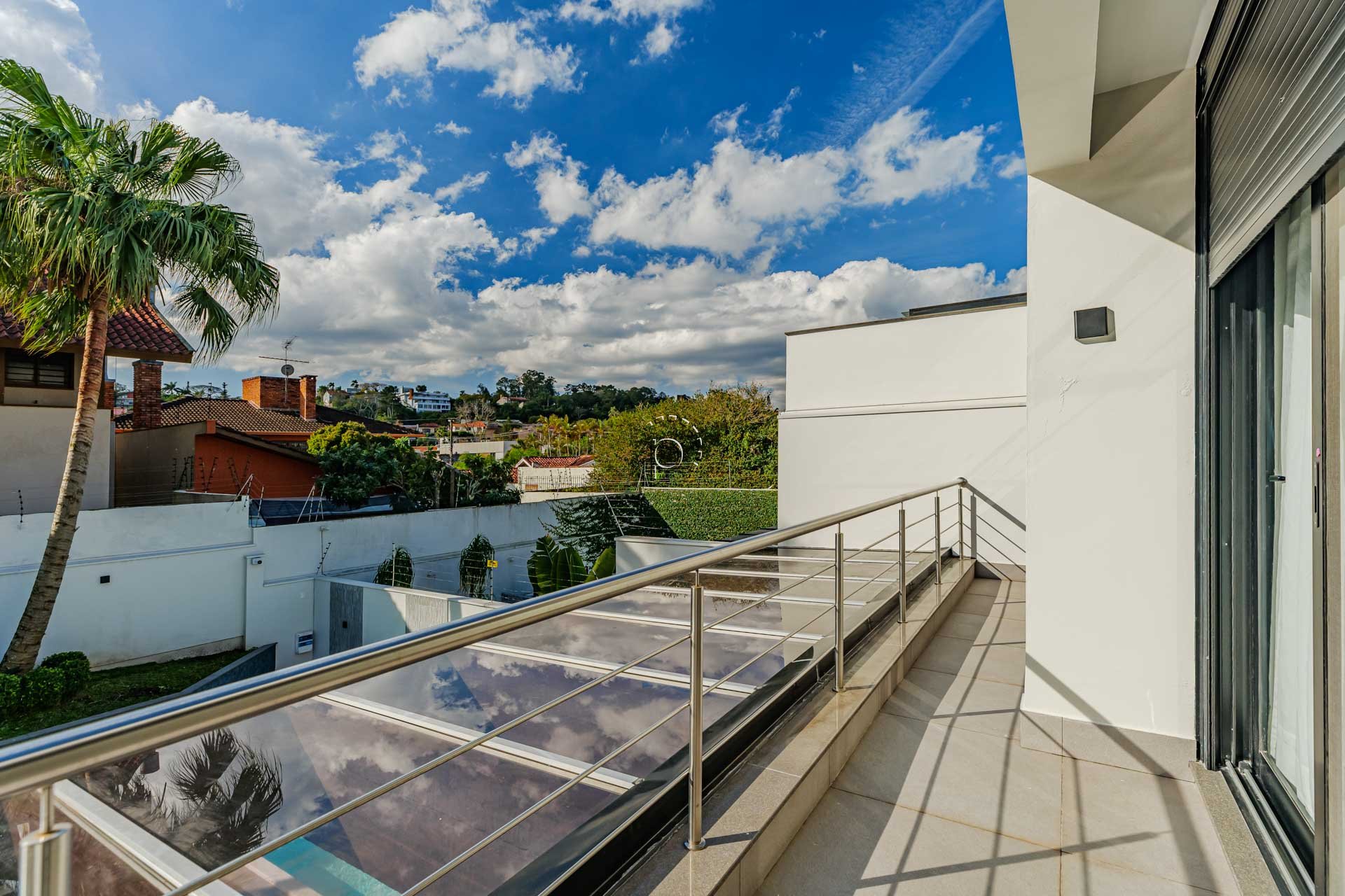 Casa à venda com 380m², 4 quartos, 4 suítes, 4 vagas no bairro Vila Assunção em Porto Alegre - Foto 18