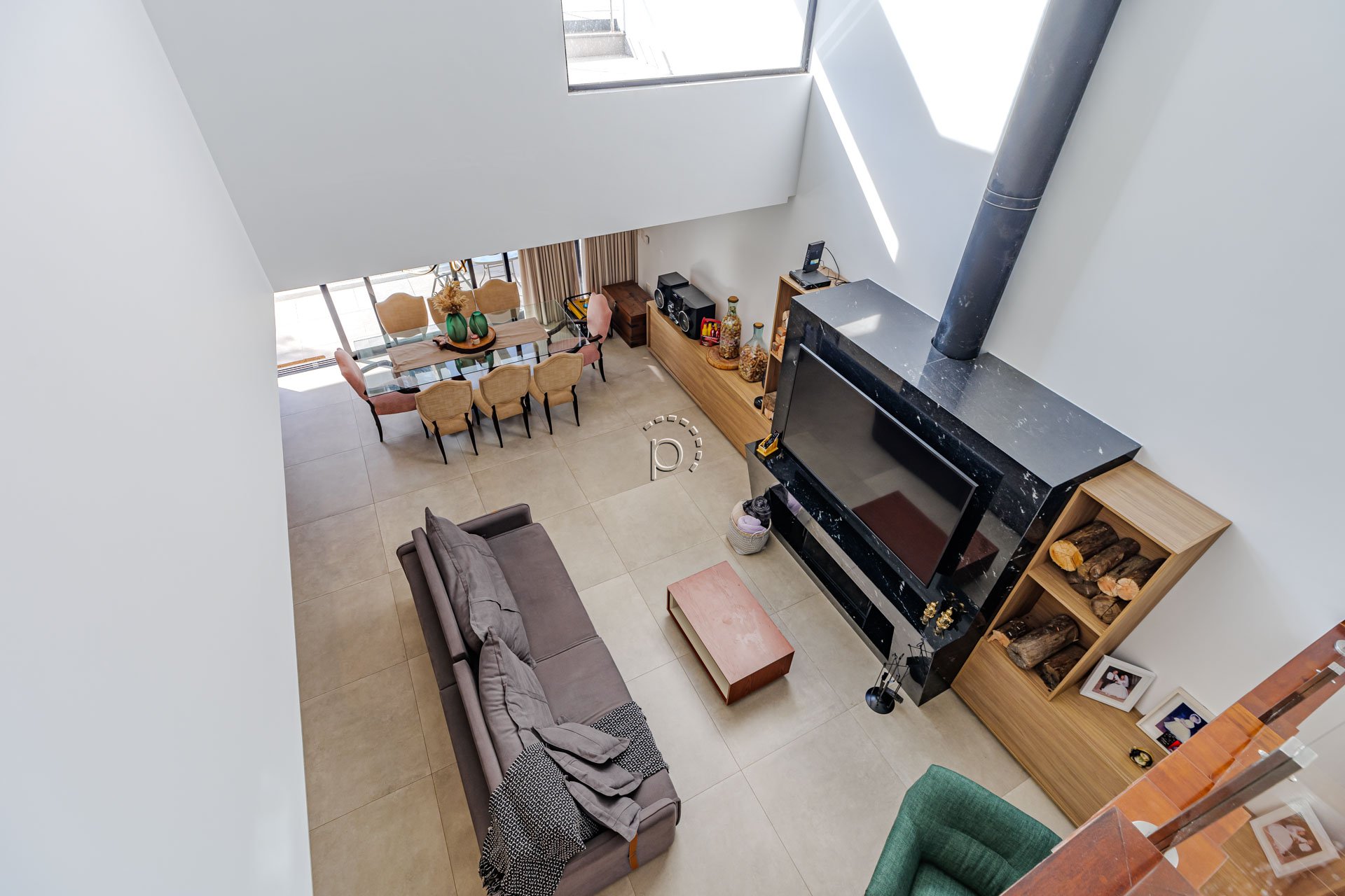 Casa à venda com 380m², 4 quartos, 4 suítes, 4 vagas no bairro Vila Assunção em Porto Alegre - Foto 32