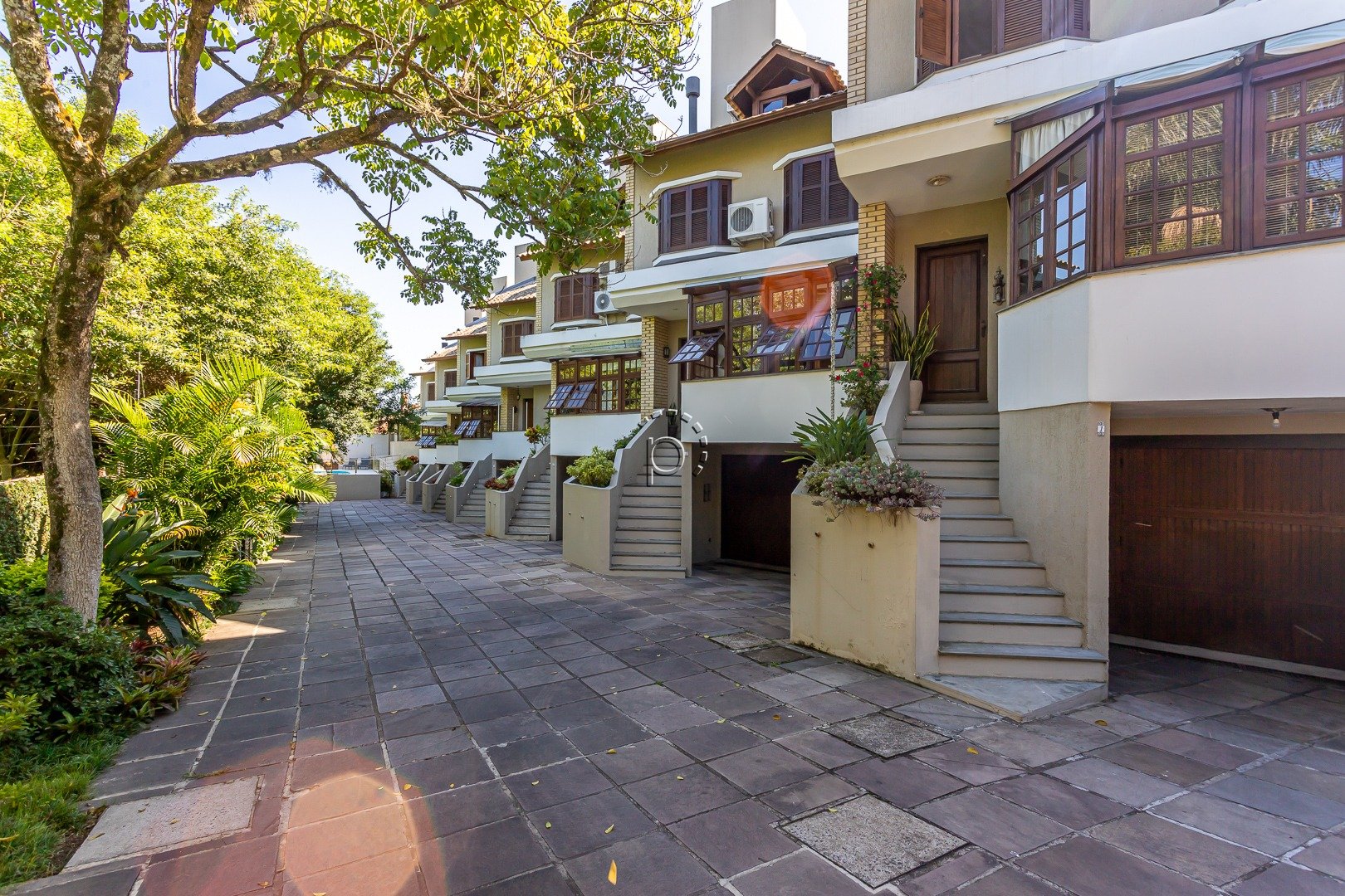 Casa em Condomínio para alugar com 318m², 4 quartos, 4 suítes, 4 vagas no bairro Tristeza em Porto Alegre - Foto 60