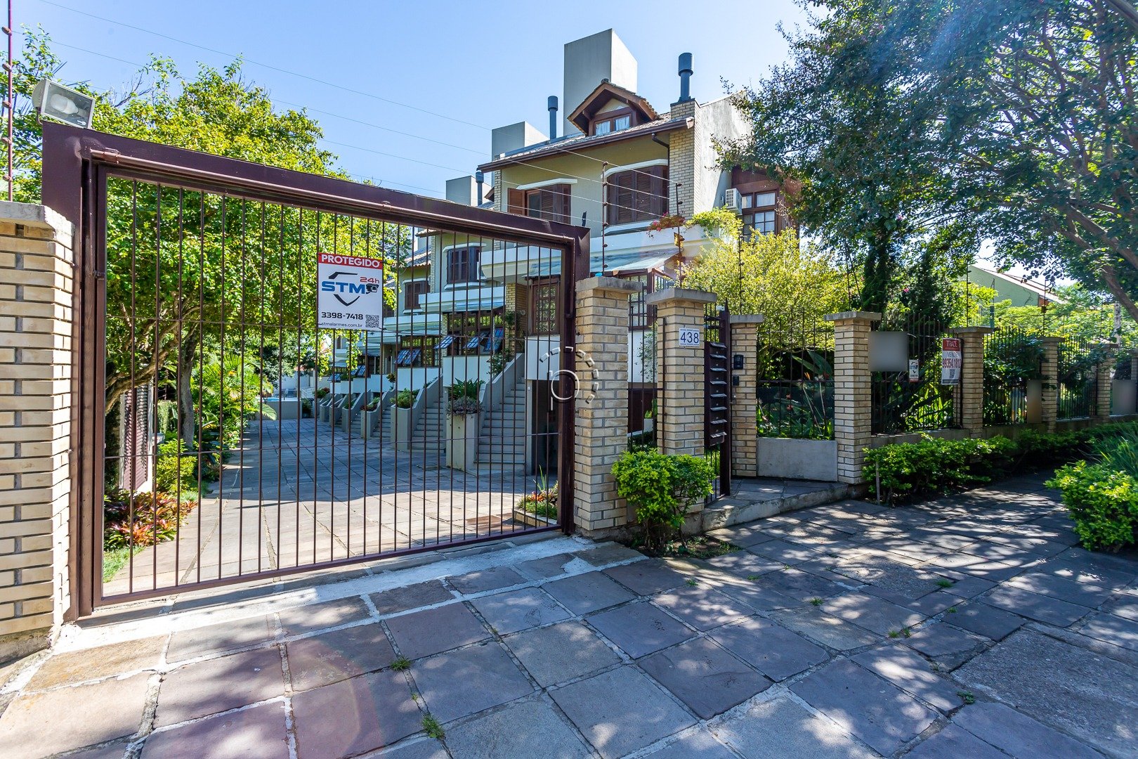 Casa em Condomínio para alugar com 318m², 4 quartos, 4 suítes, 4 vagas no bairro Tristeza em Porto Alegre - Foto 61