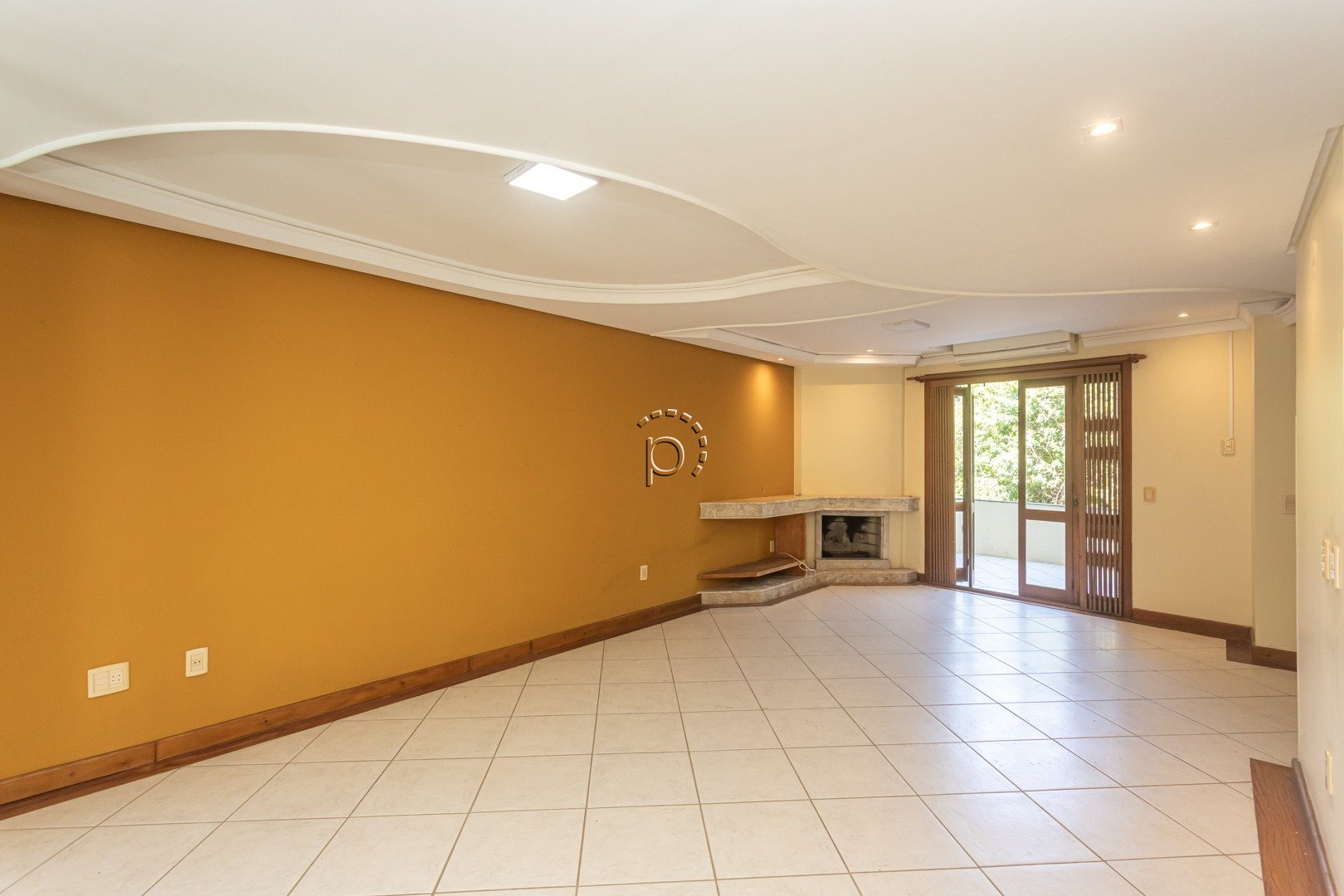 Casa em Condomínio para alugar com 318m², 4 quartos, 4 suítes, 4 vagas no bairro Tristeza em Porto Alegre - Foto 6