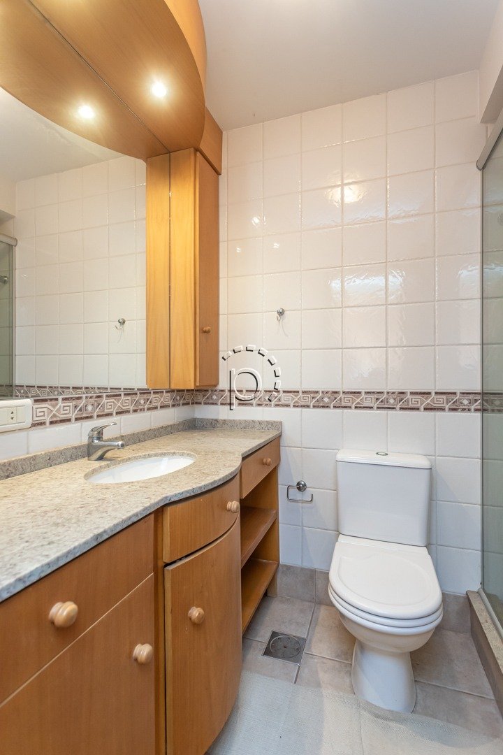 Casa em Condomínio para alugar com 318m², 4 quartos, 4 suítes, 4 vagas no bairro Tristeza em Porto Alegre - Foto 24
