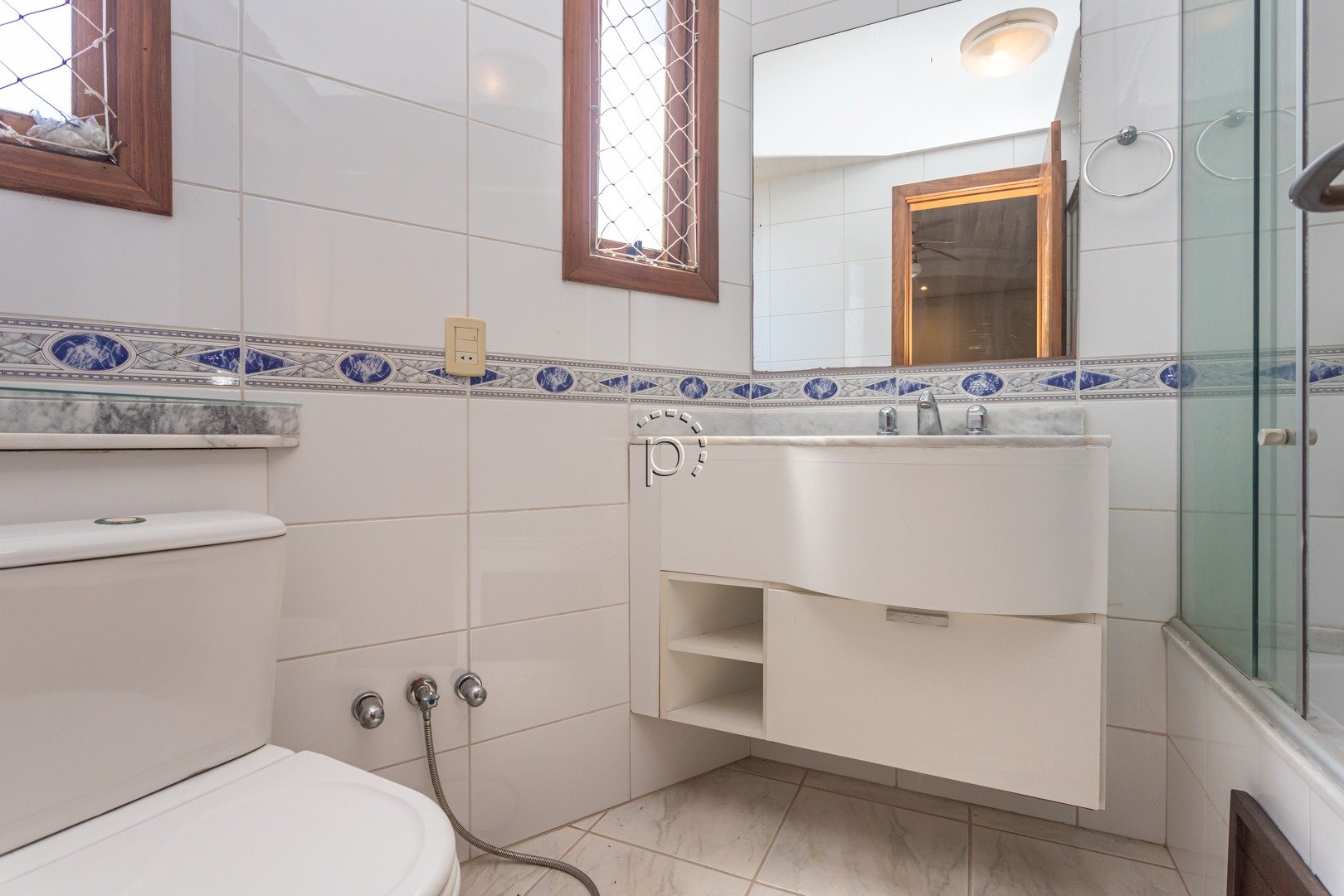 Casa em Condomínio para alugar com 318m², 4 quartos, 4 suítes, 4 vagas no bairro Tristeza em Porto Alegre - Foto 34