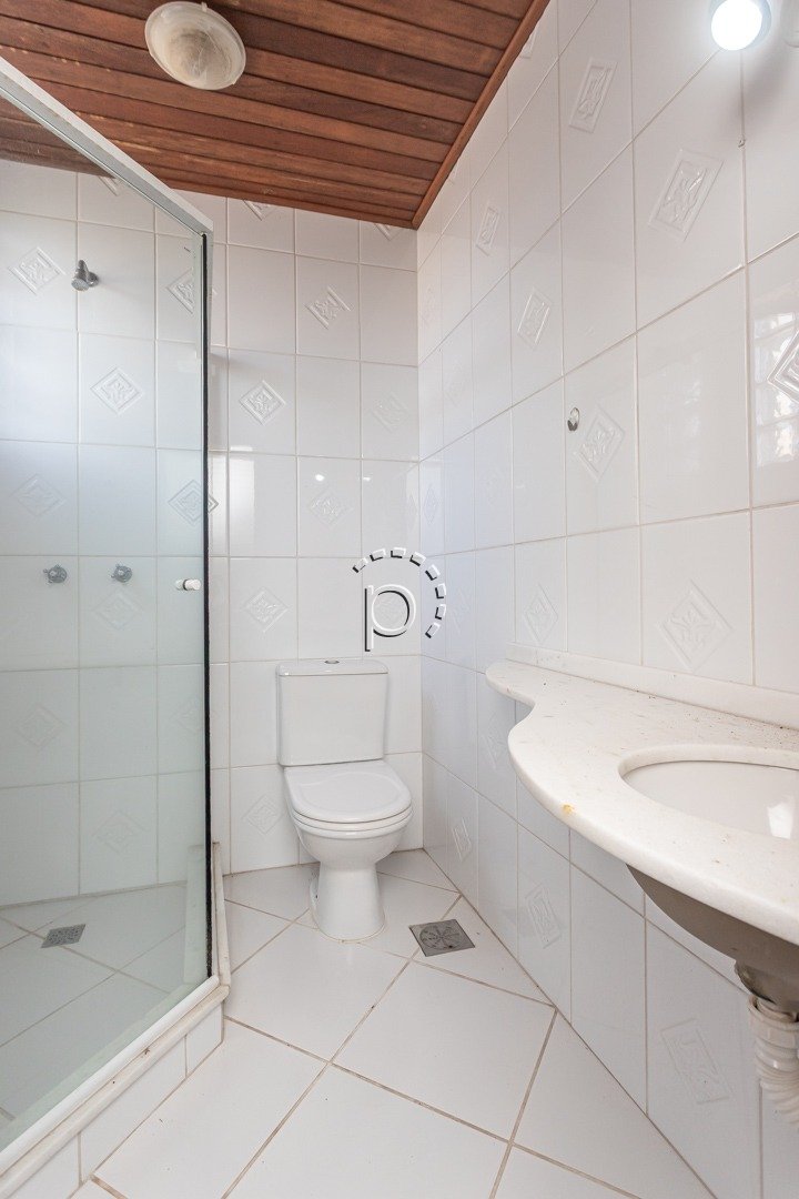 Casa em Condomínio para alugar com 318m², 4 quartos, 4 suítes, 4 vagas no bairro Tristeza em Porto Alegre - Foto 44