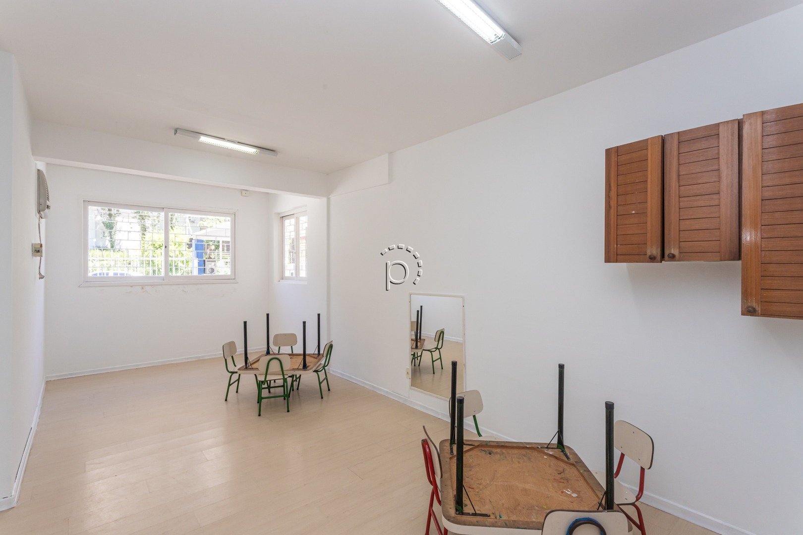 Prédio Comercial à venda com 750m² no bairro Tristeza em Porto Alegre - Foto 2