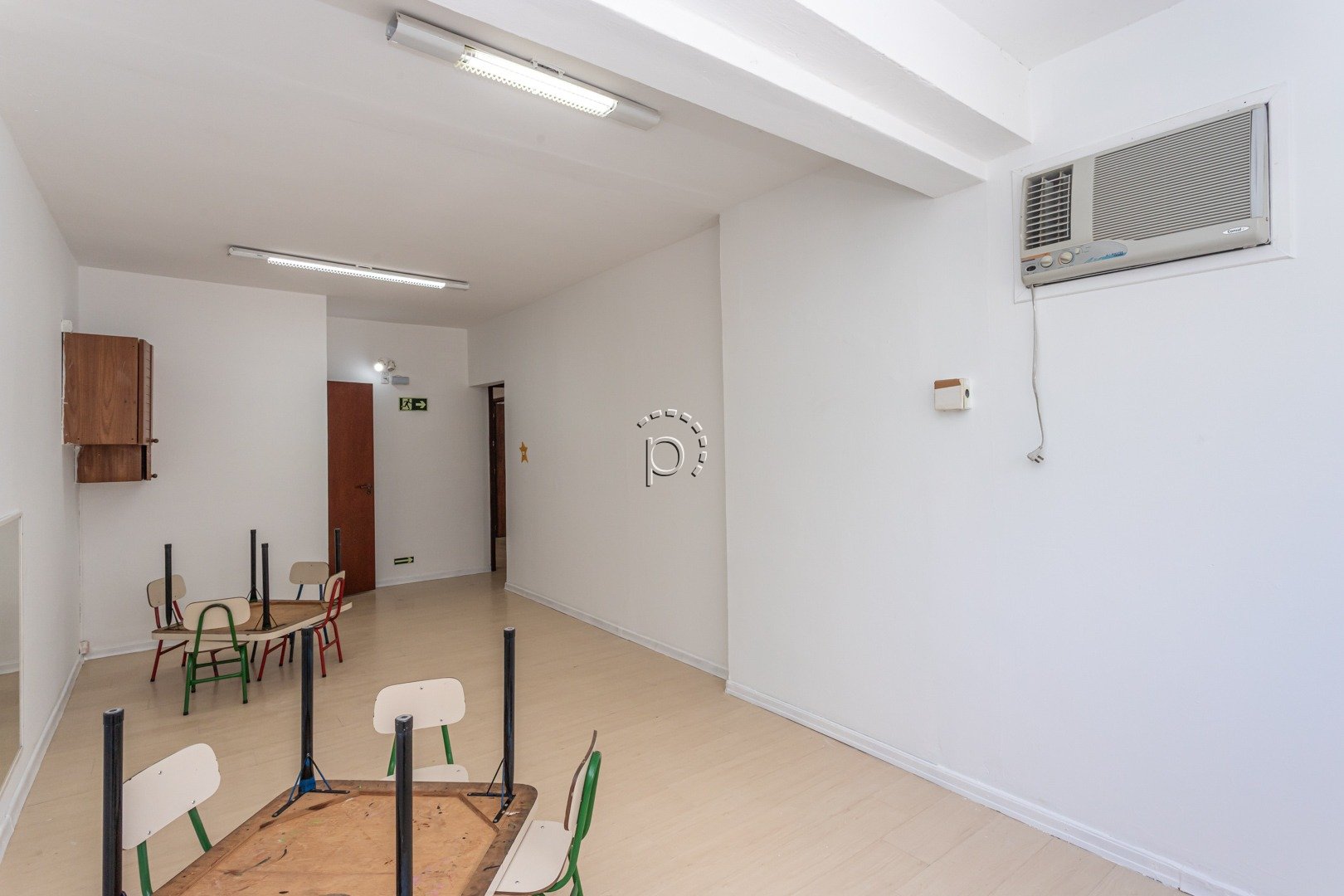 Prédio Comercial à venda com 750m² no bairro Tristeza em Porto Alegre - Foto 4