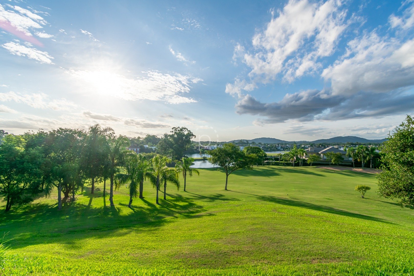 Casa em Condomínio para alugar com 600m², 5 quartos, 5 suítes, 4 vagas no bairro Terra Ville em Porto Alegre - Foto 13