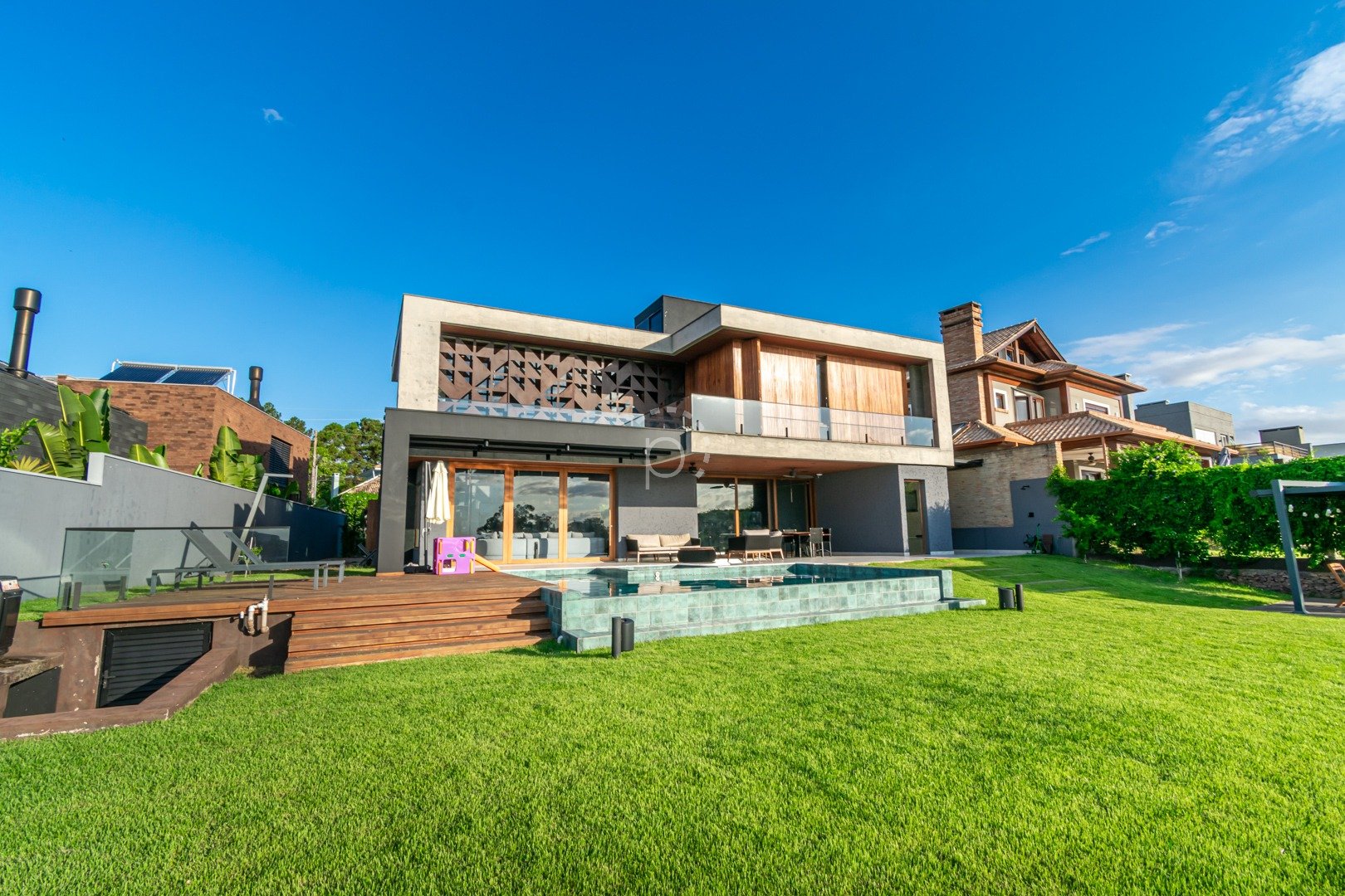 Casa em Condomínio para alugar com 600m², 5 quartos, 5 suítes, 4 vagas no bairro Terra Ville em Porto Alegre - Foto 18