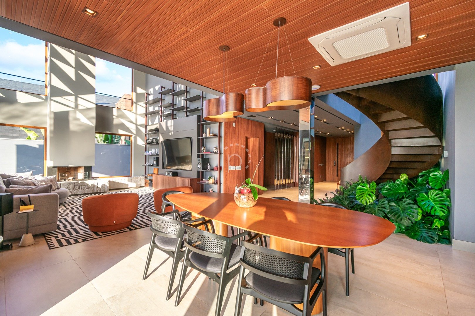 Casa em Condomínio para alugar com 600m², 5 quartos, 5 suítes, 4 vagas no bairro Terra Ville em Porto Alegre - Foto 23