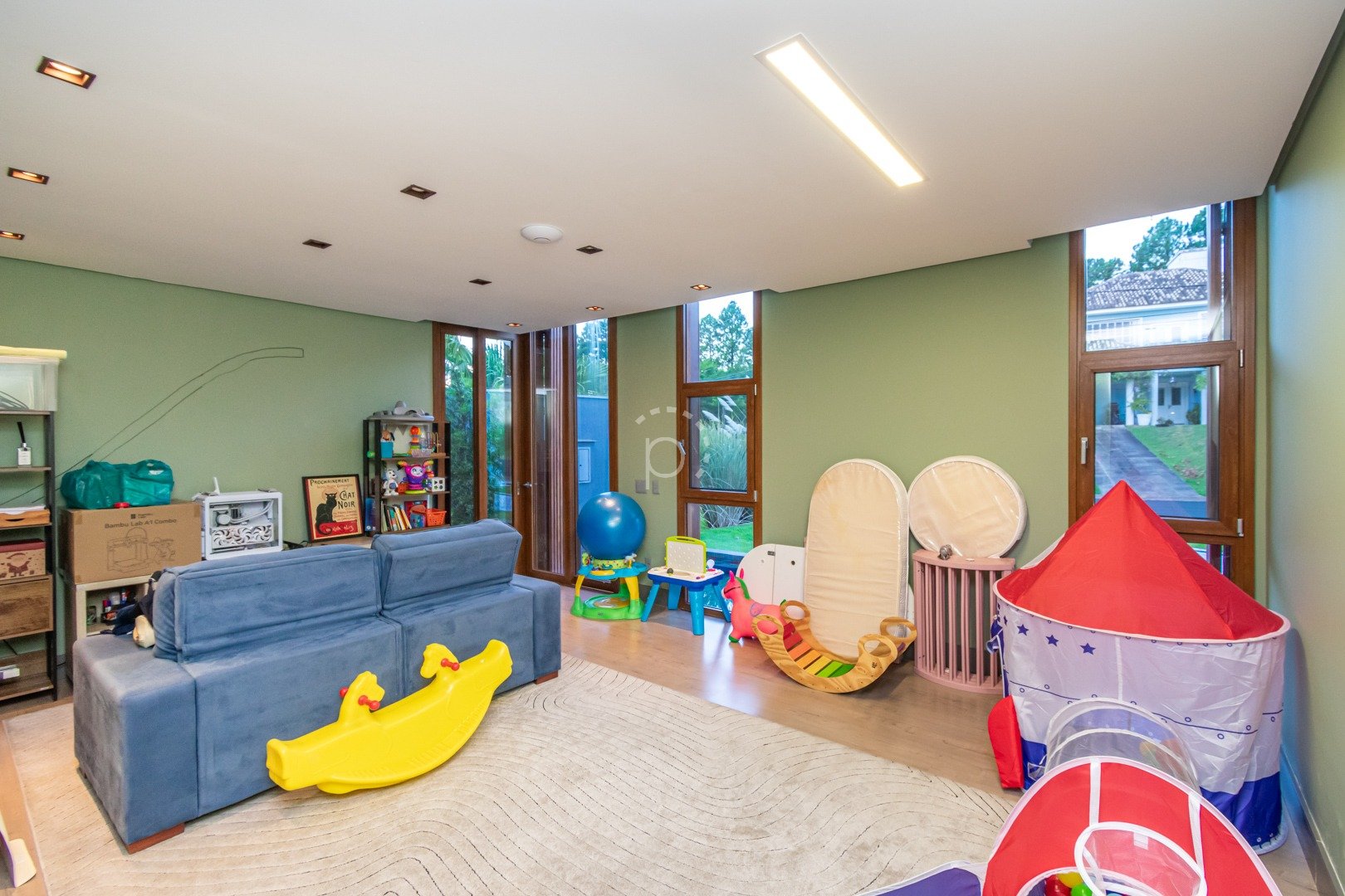 Casa em Condomínio para alugar com 600m², 5 quartos, 5 suítes, 4 vagas no bairro Terra Ville em Porto Alegre - Foto 56