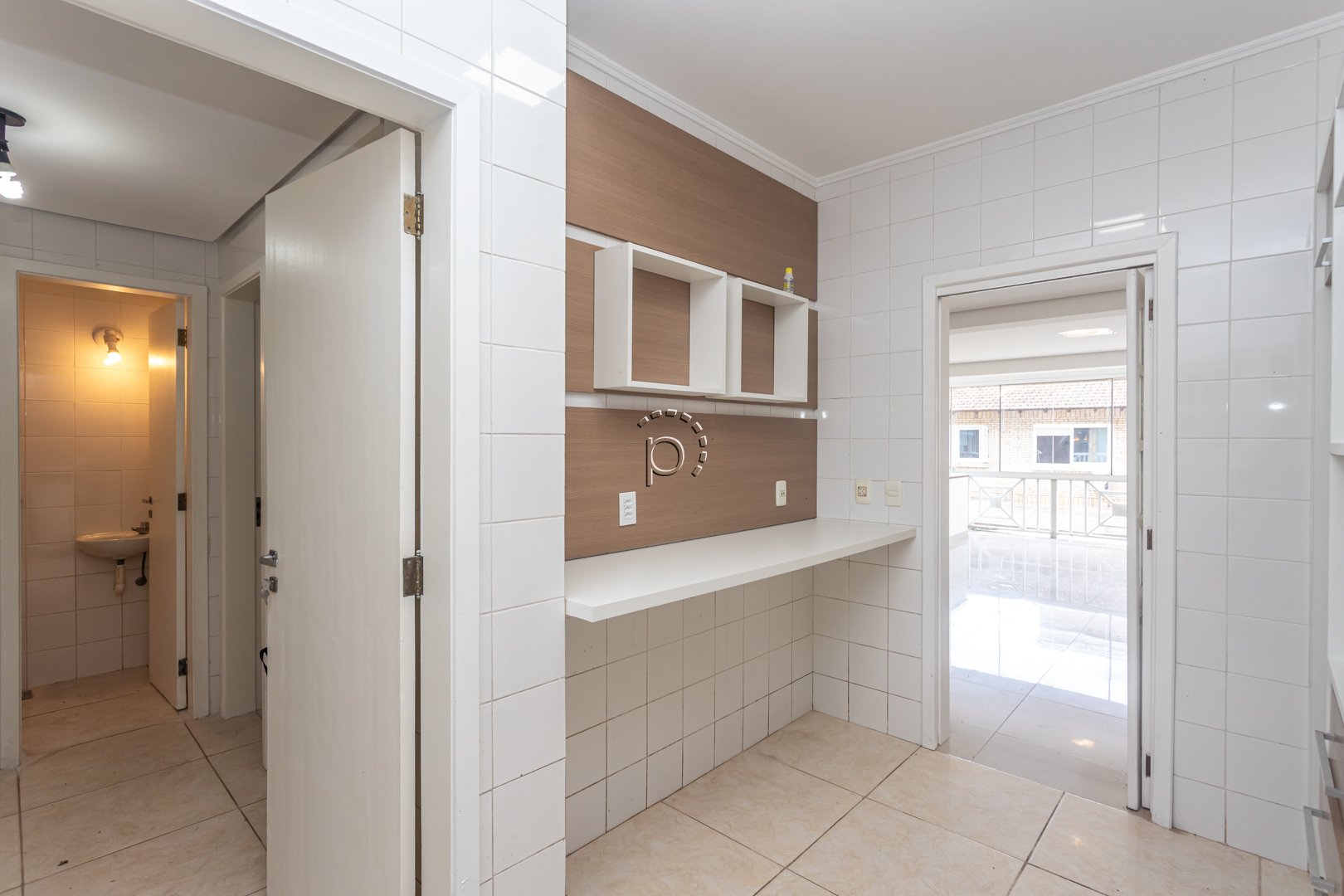 Casa em Condomínio à venda com 197m², 3 quartos, 1 suíte, 2 vagas no bairro Setimo Céu em Porto Alegre - Foto 12