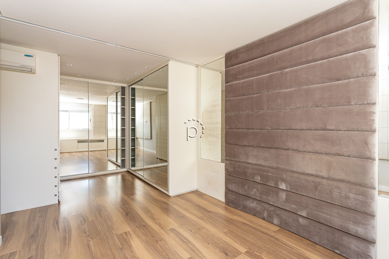 Apartamento à venda com 88m², 3 quartos, 1 suíte, 2 vagas no bairro Tristeza em Porto Alegre - Foto 19