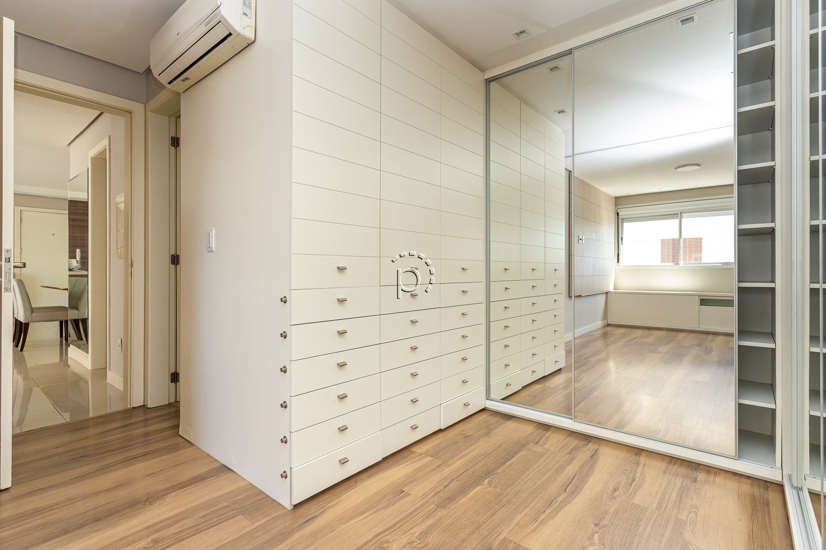 Apartamento à venda com 88m², 3 quartos, 1 suíte, 2 vagas no bairro Tristeza em Porto Alegre - Foto 21