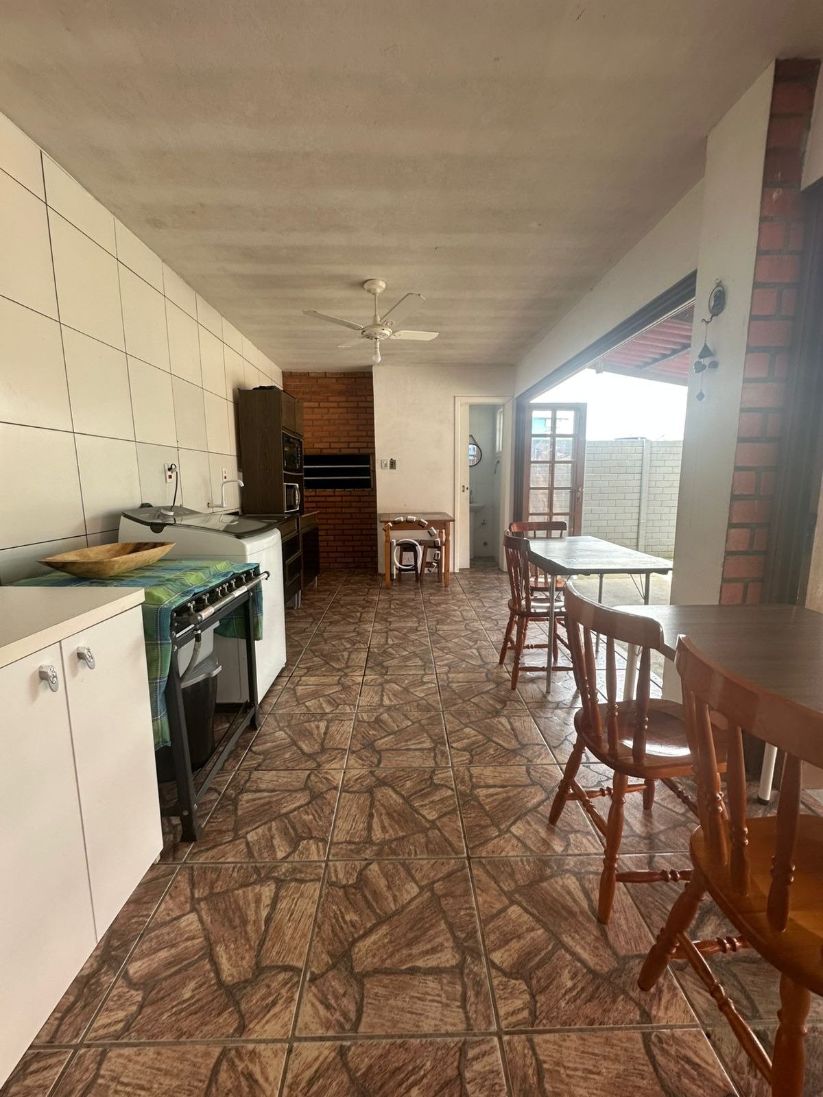 Casa à venda com 121m², 3 quartos, 1 suíte no bairro Belem Novo em Porto Alegre - Foto 18