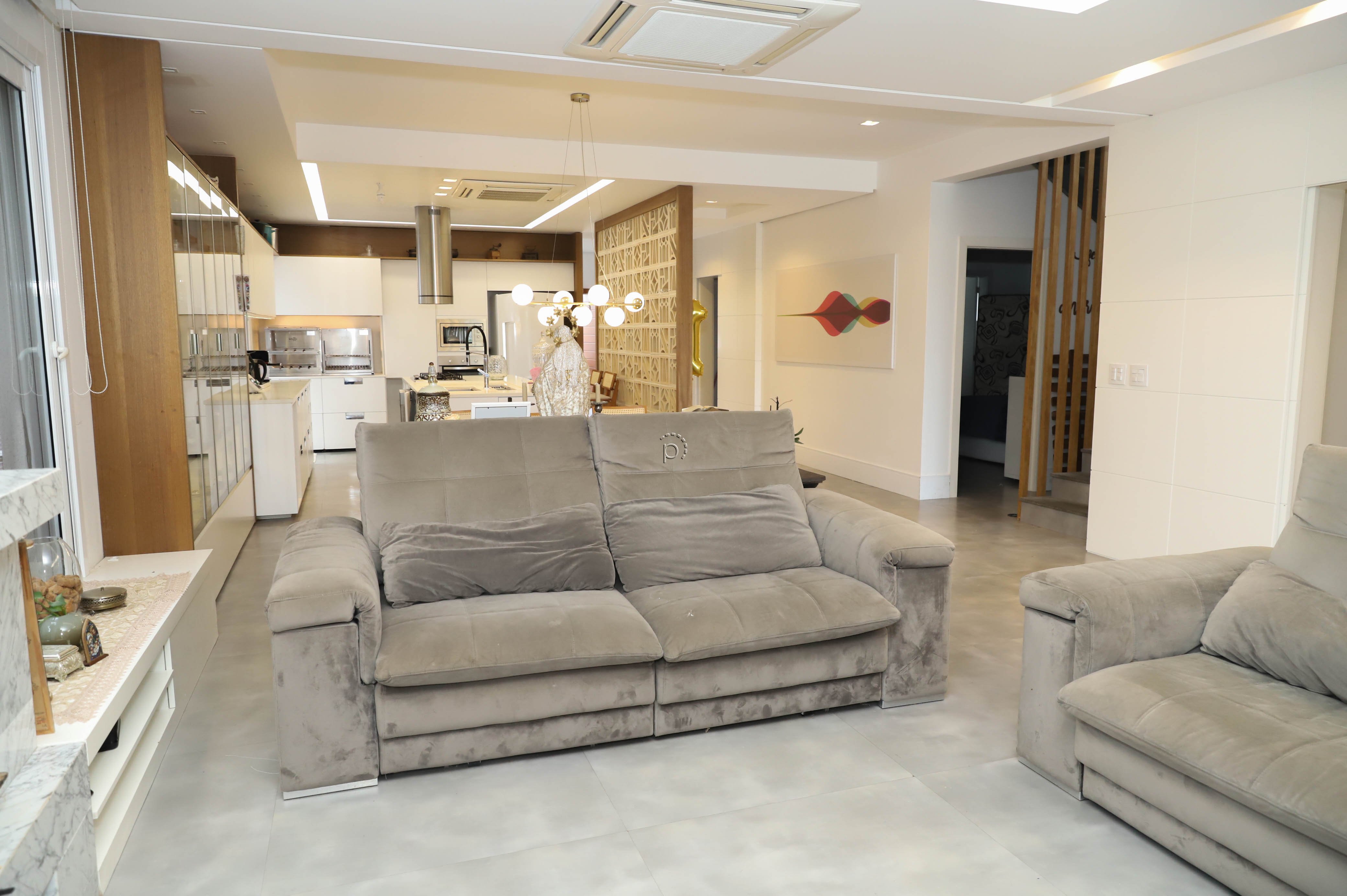 Casa em Condomínio à venda com 484m², 5 quartos, 5 suítes, 4 vagas no bairro Terra Ville em Porto Alegre - Foto 4