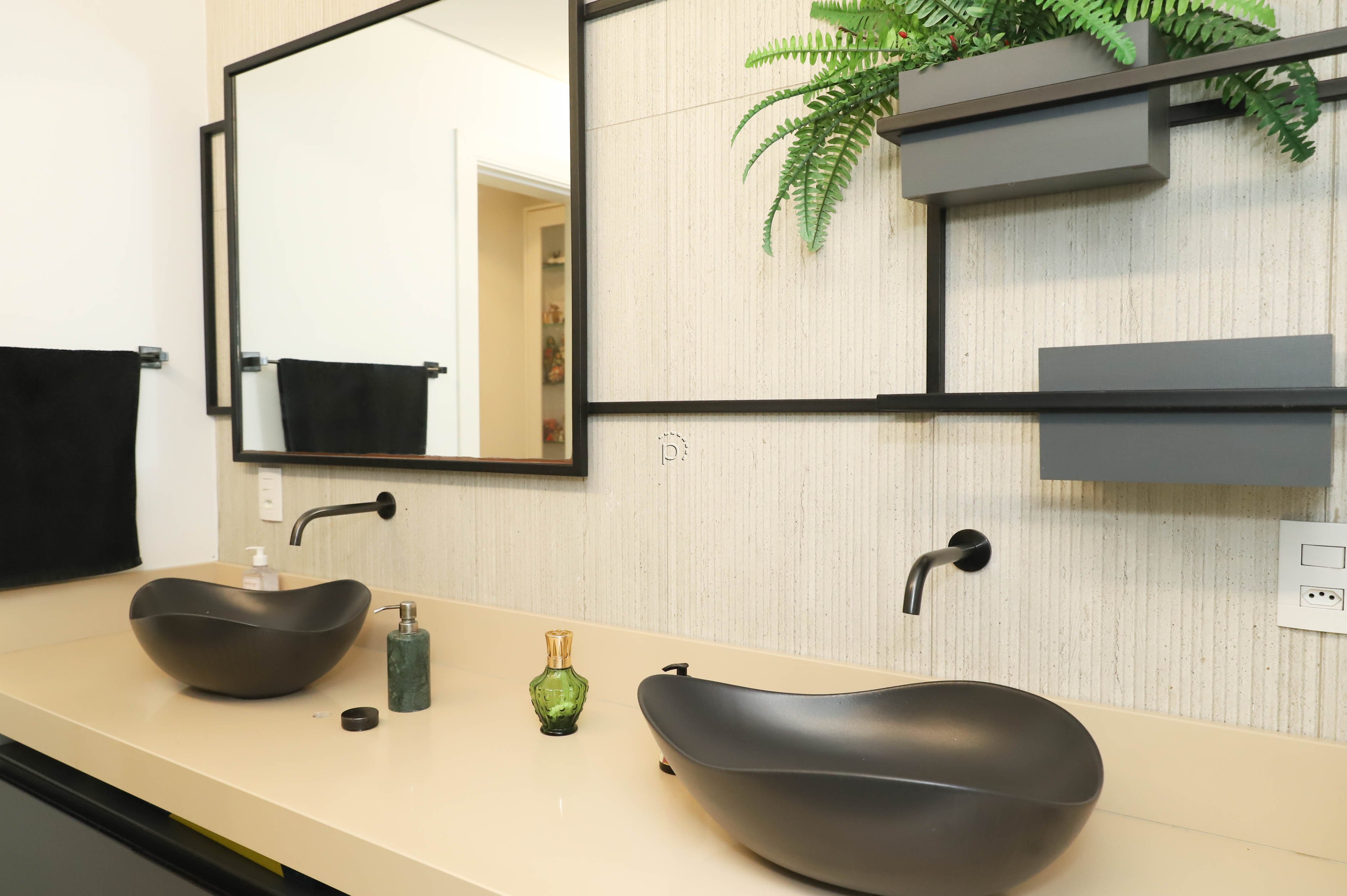 Casa em Condomínio à venda com 484m², 5 quartos, 5 suítes, 4 vagas no bairro Terra Ville em Porto Alegre - Foto 15