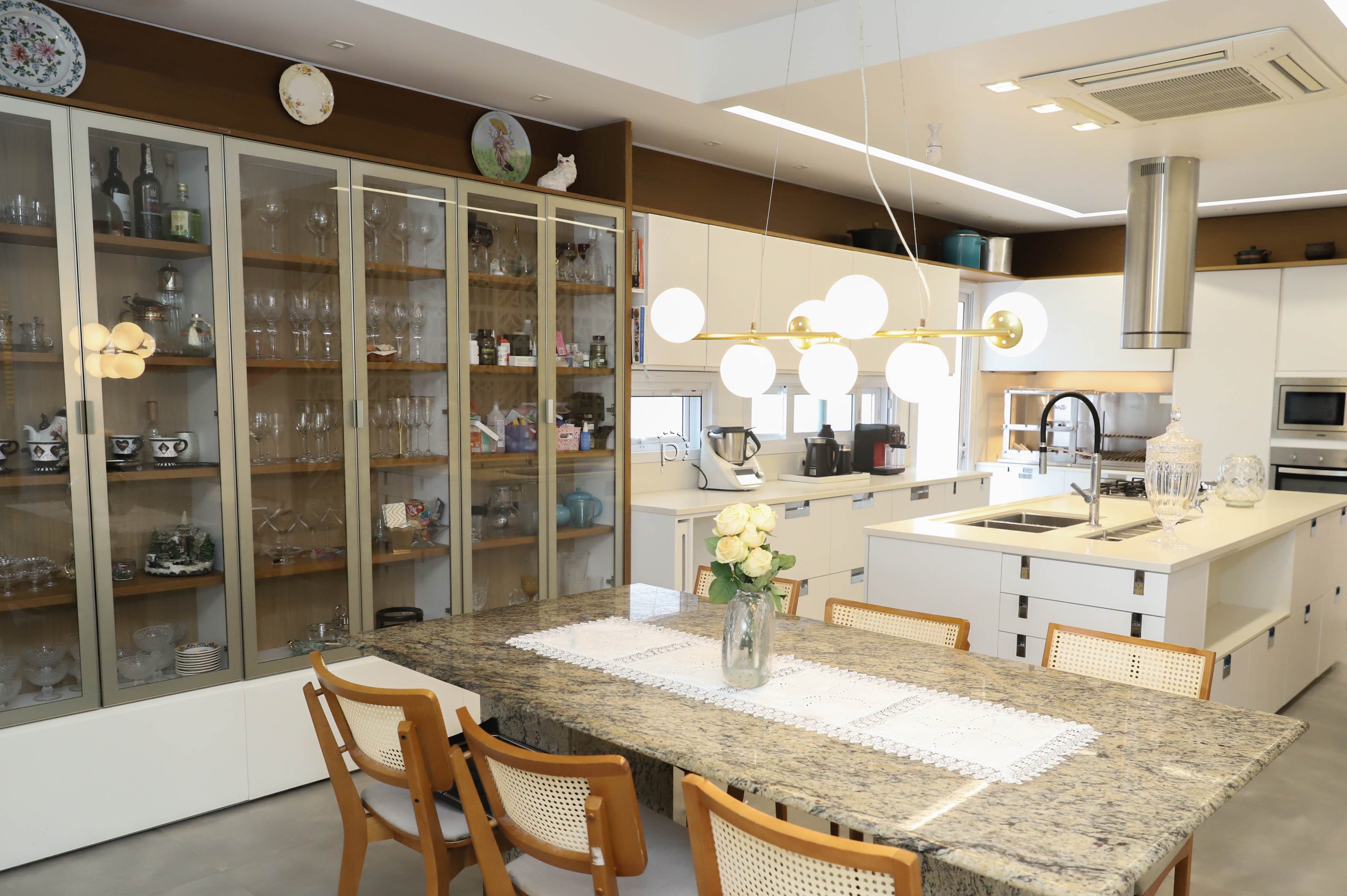 Casa em Condomínio à venda com 484m², 5 quartos, 5 suítes, 4 vagas no bairro Terra Ville em Porto Alegre - Foto 11