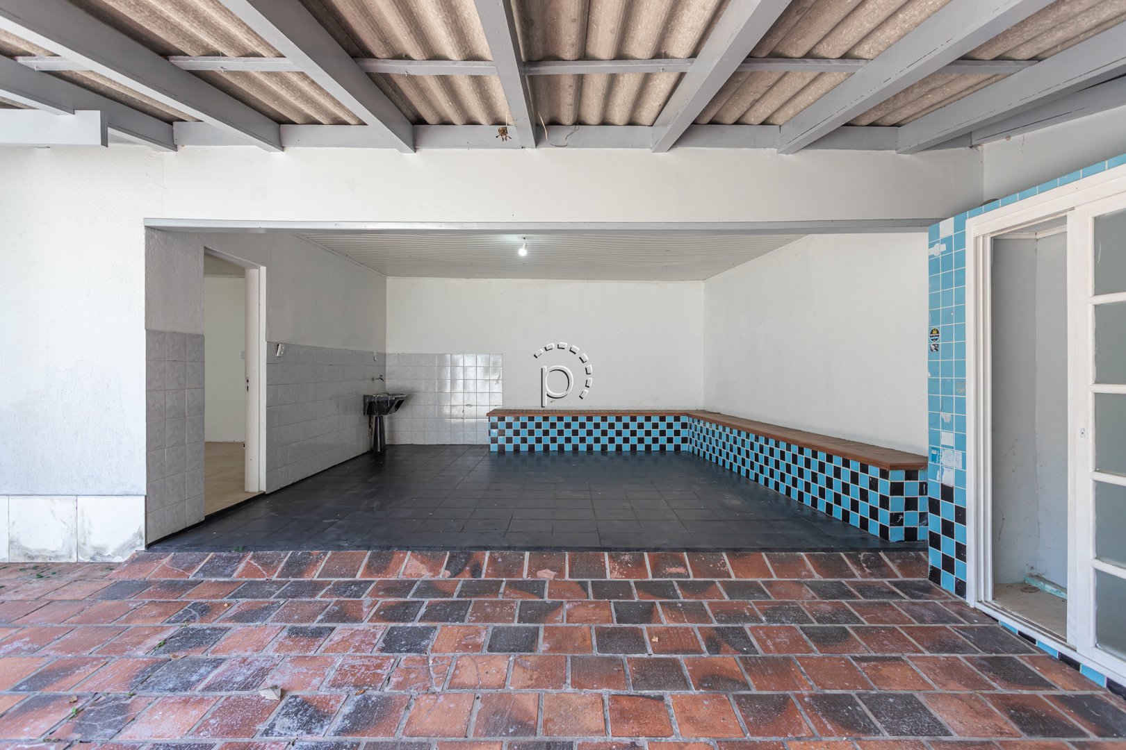 Casa à venda com 328m², 4 quartos, 1 suíte, 8 vagas no bairro Ipanema em Porto Alegre - Foto 51