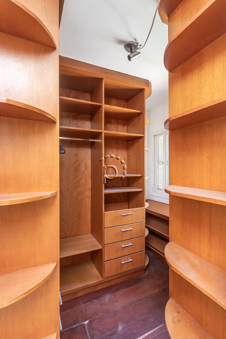 Casa à venda com 328m², 4 quartos, 1 suíte, 8 vagas no bairro Ipanema em Porto Alegre - Foto 29