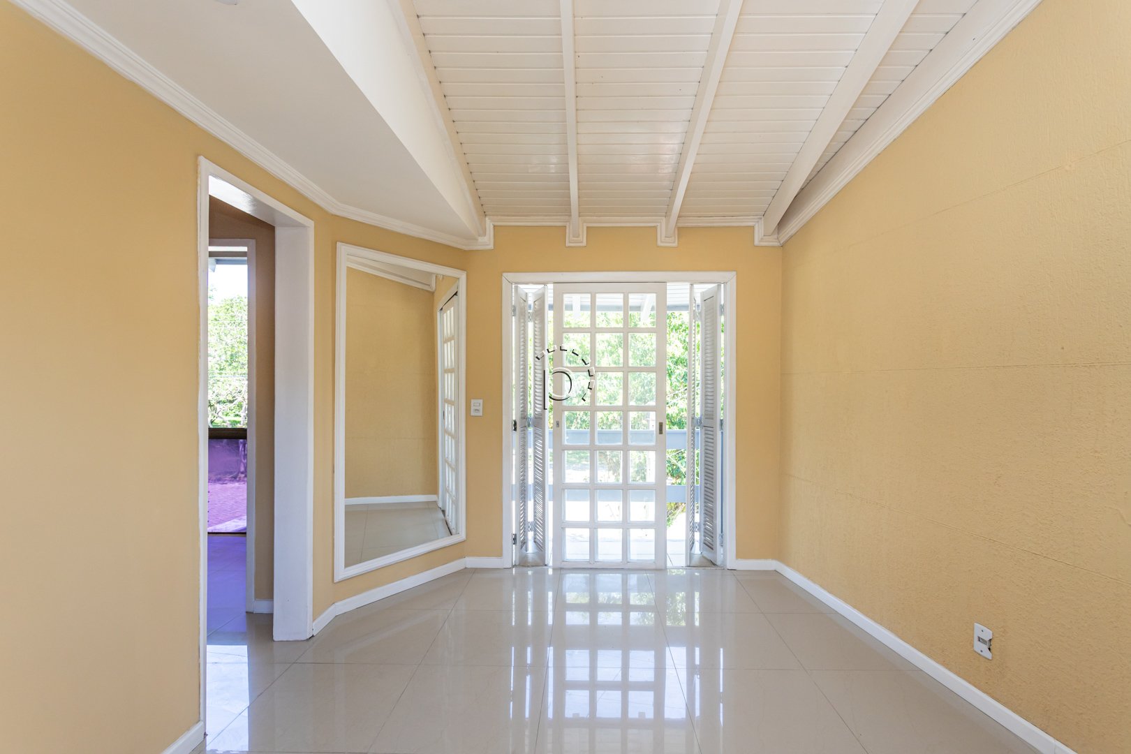 Casa à venda com 328m², 4 quartos, 1 suíte, 8 vagas no bairro Ipanema em Porto Alegre - Foto 34