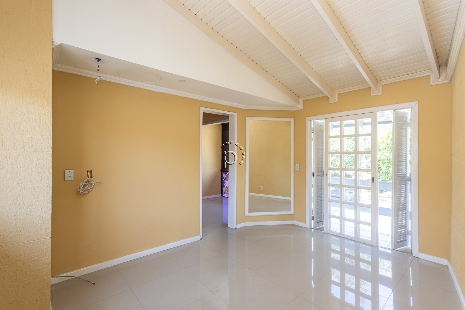 Casa à venda com 328m², 4 quartos, 1 suíte, 8 vagas no bairro Ipanema em Porto Alegre - Foto 35