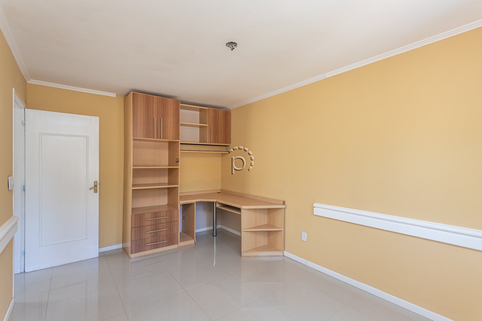 Casa à venda com 328m², 4 quartos, 1 suíte, 8 vagas no bairro Ipanema em Porto Alegre - Foto 48