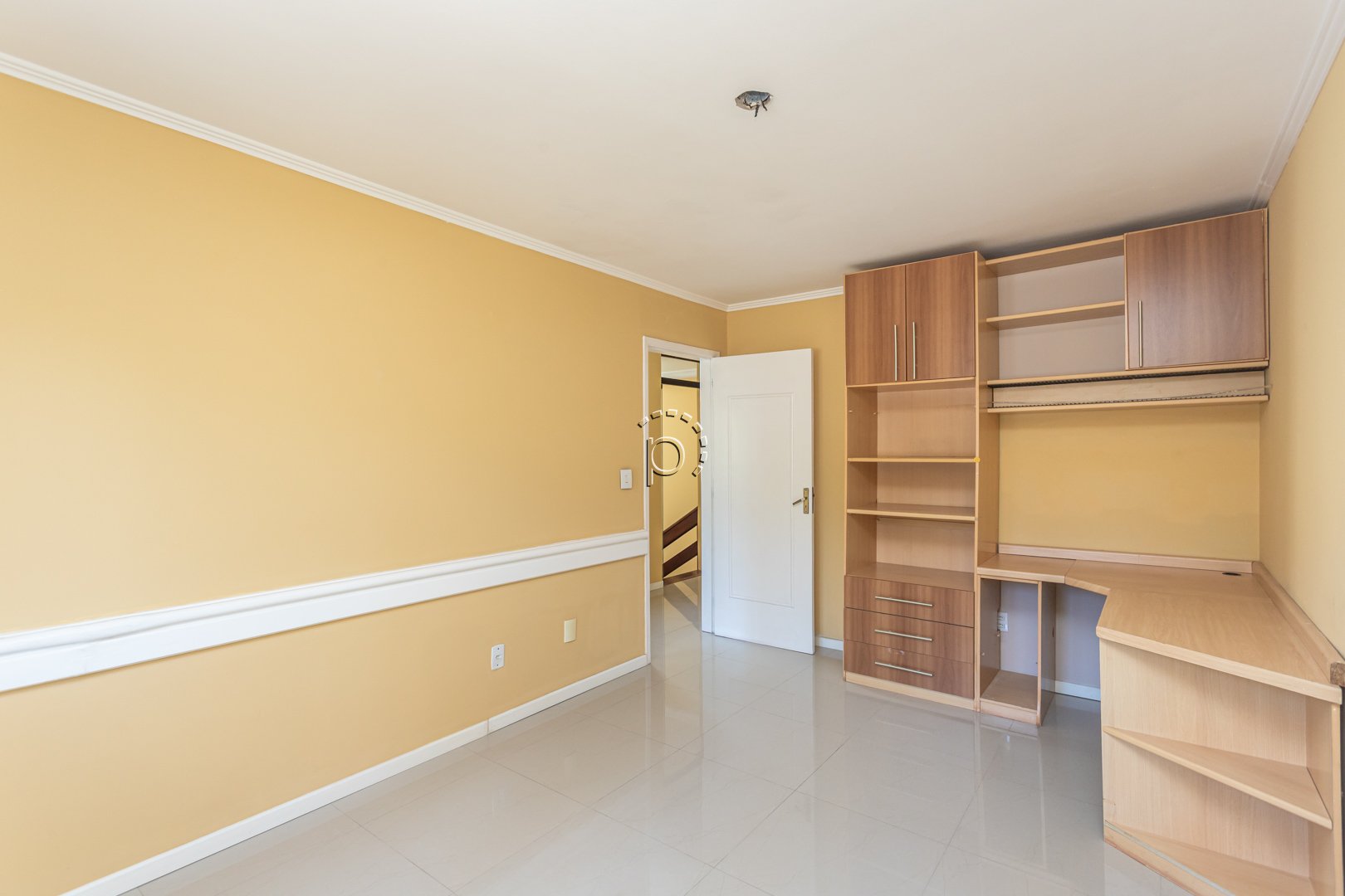 Casa à venda com 328m², 4 quartos, 1 suíte, 8 vagas no bairro Ipanema em Porto Alegre - Foto 49