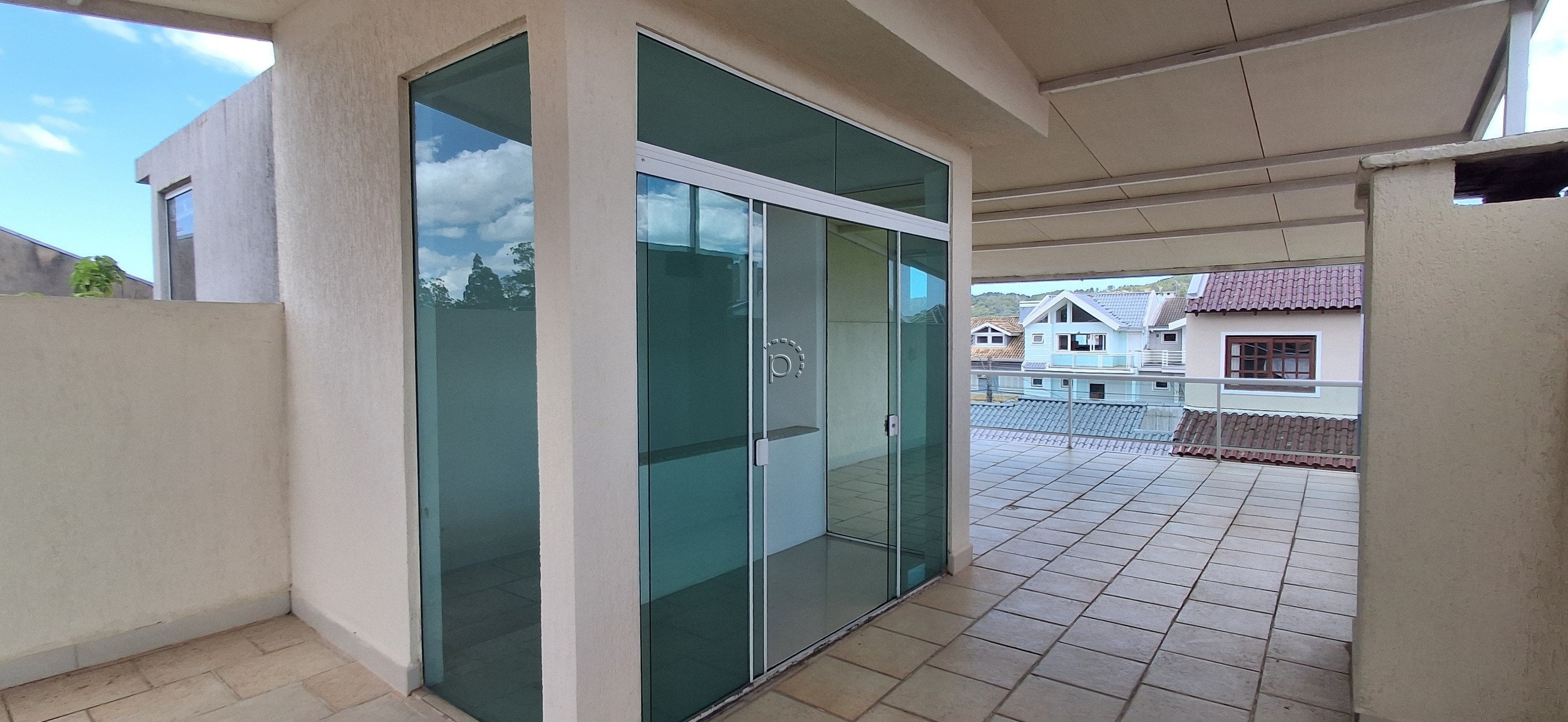 Casa em Condomínio para alugar com 140m², 3 quartos, 1 suíte, 2 vagas no bairro Hípica em Porto Alegre - Foto 29