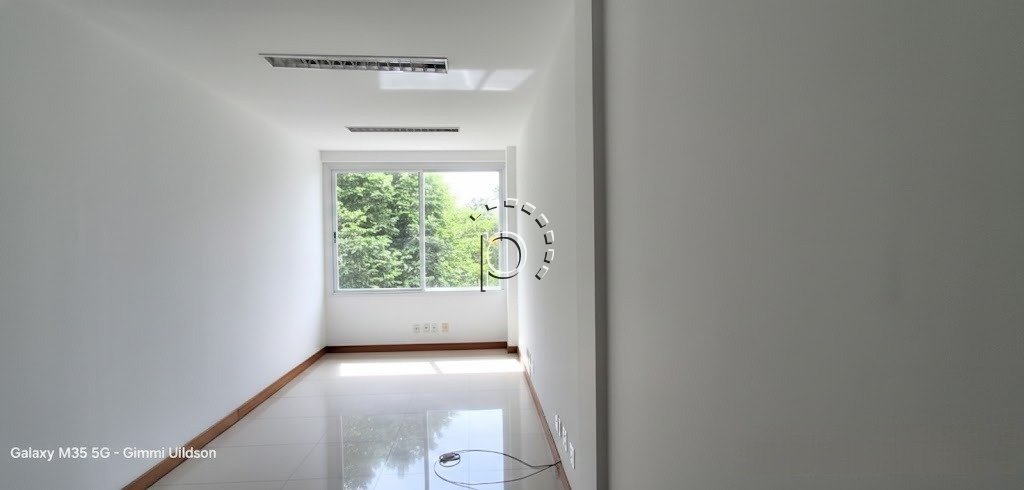 Sala para alugar com 30m² no bairro Menino Deus em Porto Alegre - Foto 2