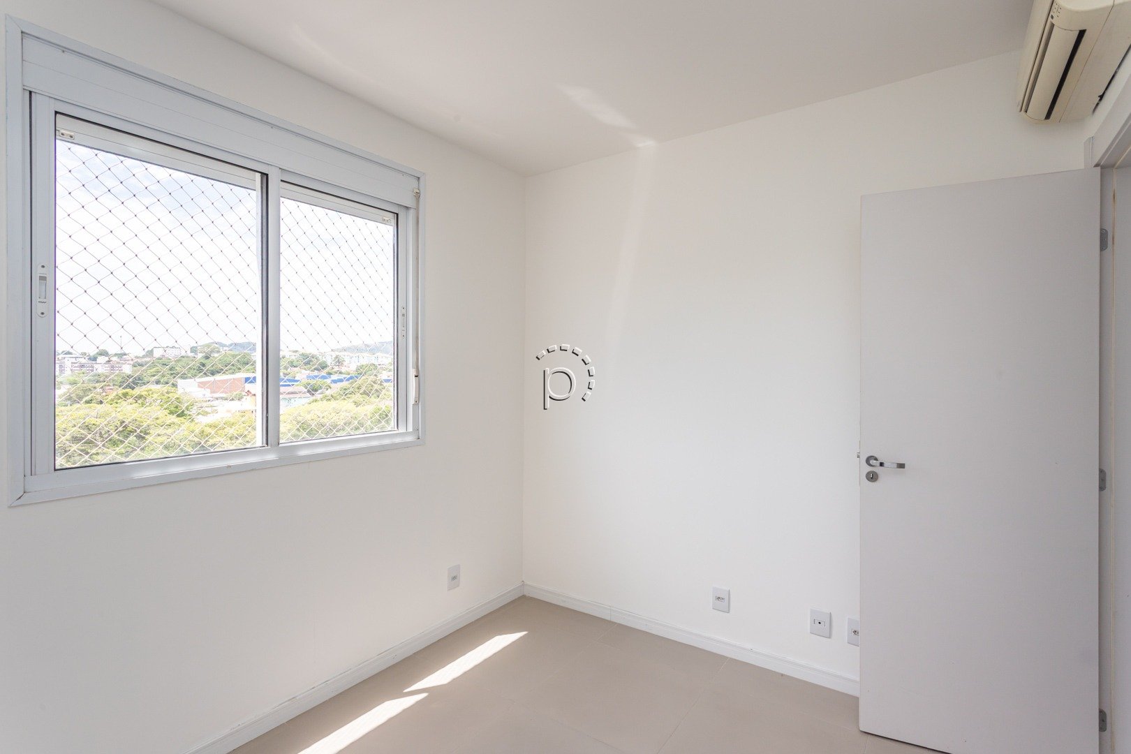 Apartamento à venda com 54m², 2 quartos, 1 suíte, 1 vaga no bairro Vila Nova em Porto Alegre - Foto 13