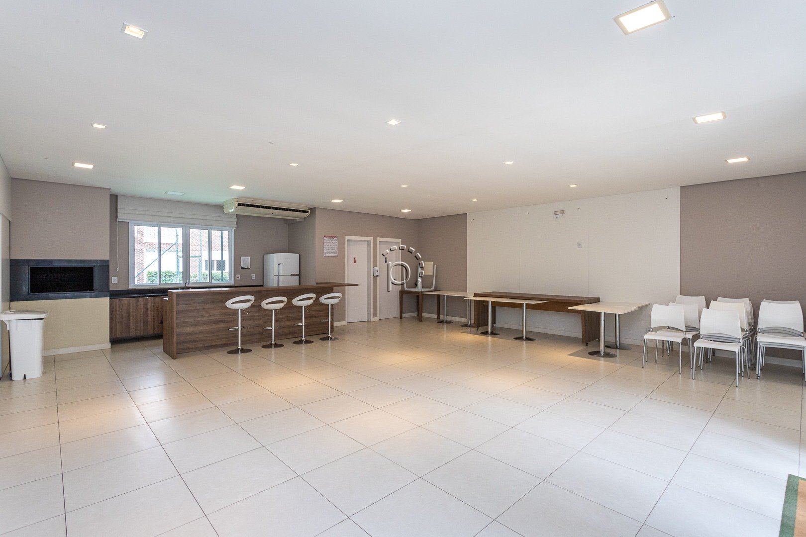 Apartamento à venda com 54m², 2 quartos, 1 suíte, 1 vaga no bairro Vila Nova em Porto Alegre - Foto 25